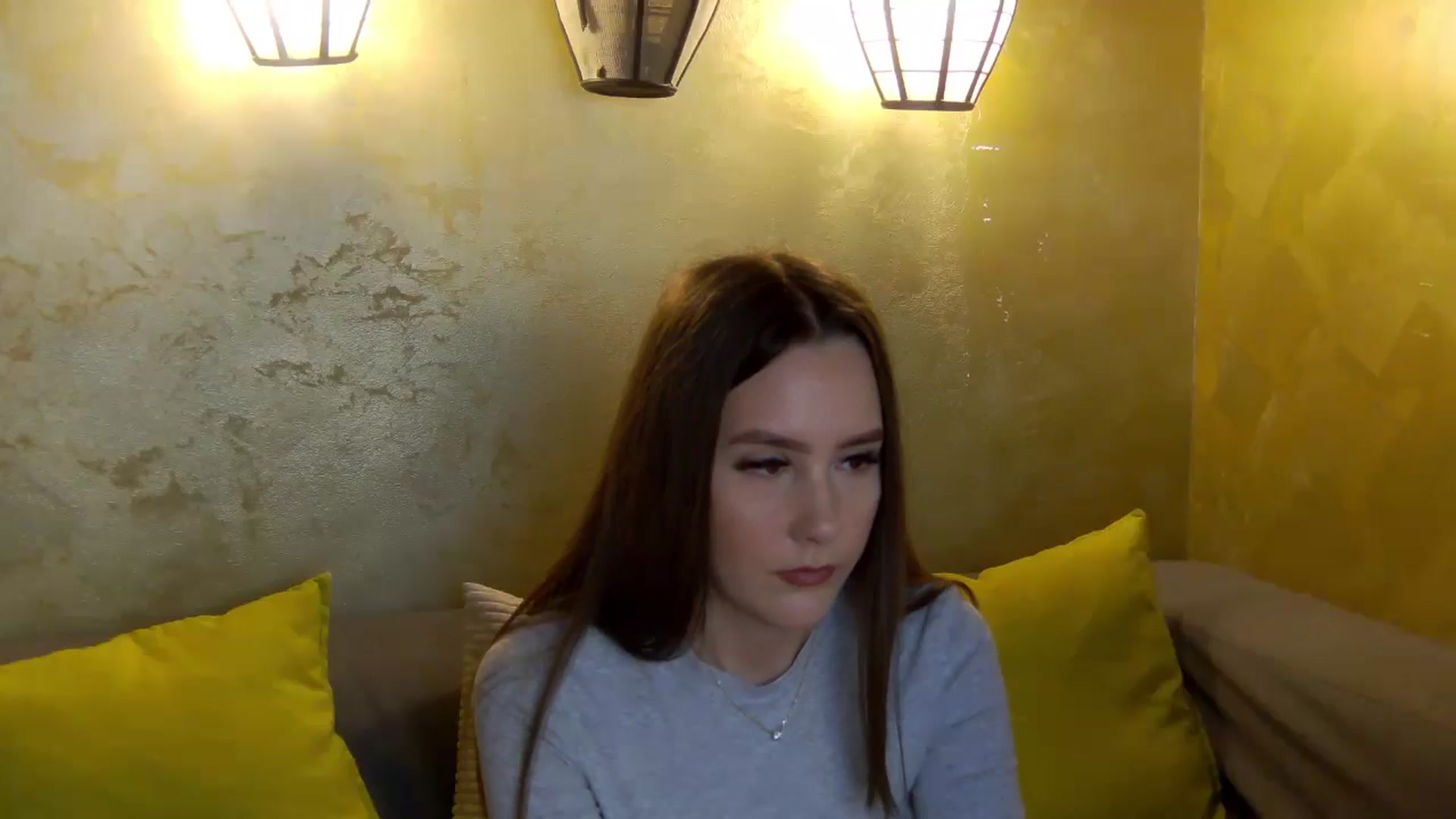 Gallery image thumbnail from Radiance's myfreecams stream on, 03/31/2026, 19:16 image 12 of 20