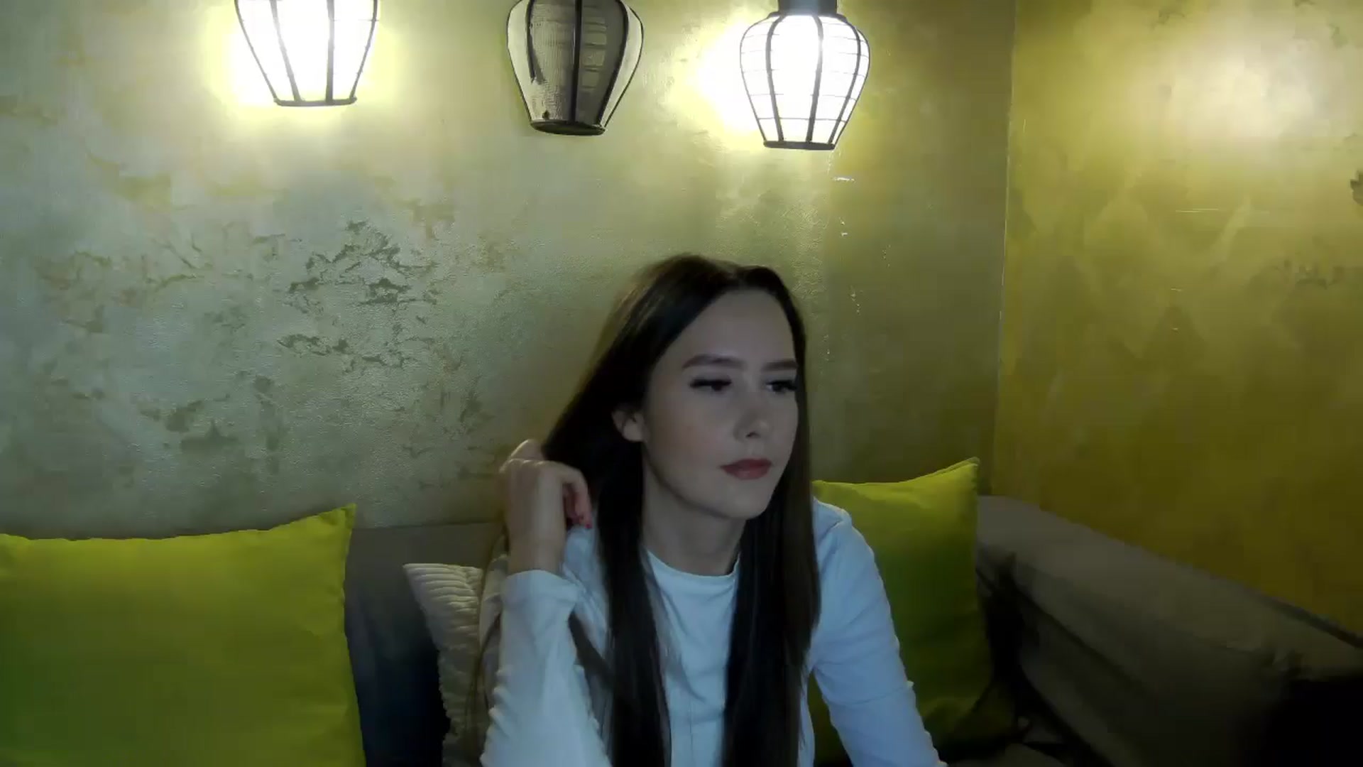 Gallery image thumbnail from Radiance's myfreecams stream on, 04/01/2026, 13:11 image 1 of 20