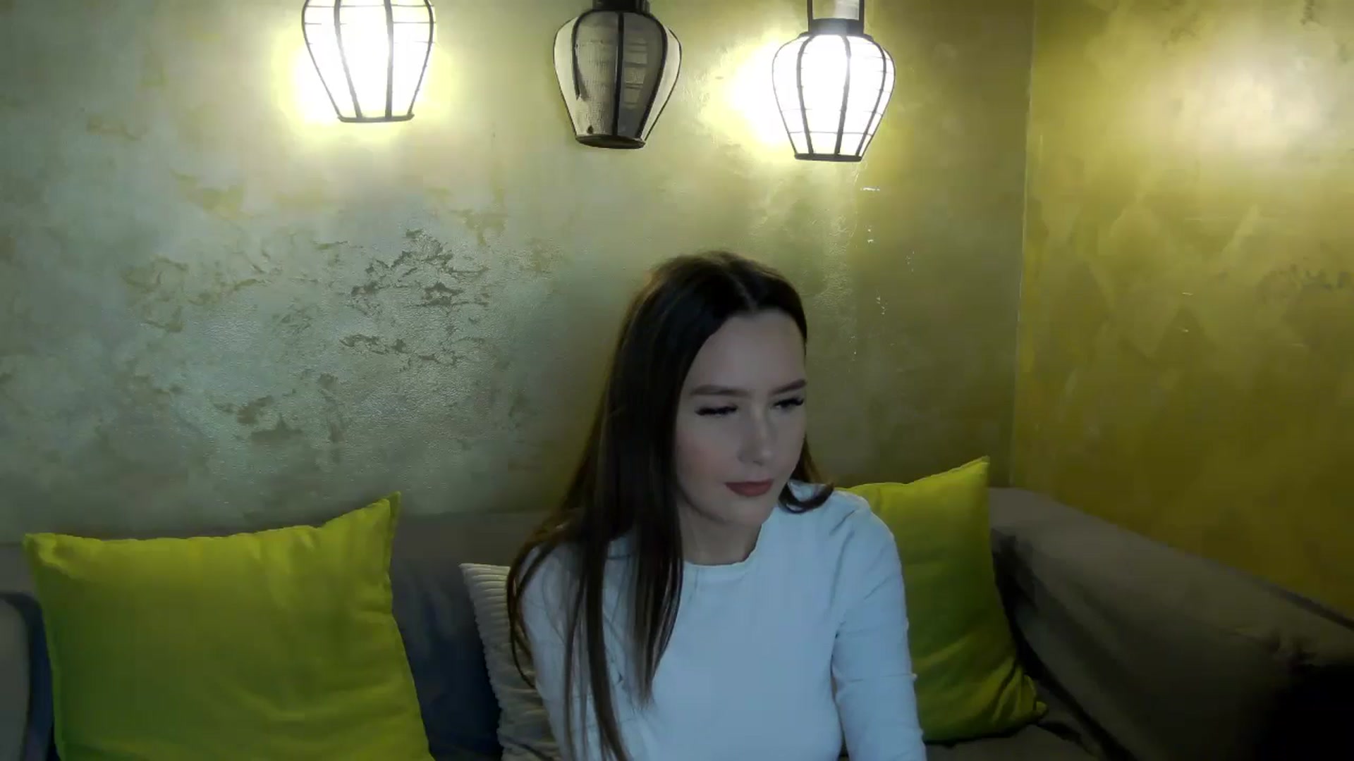 Gallery image thumbnail from Radiance's myfreecams stream on, 04/01/2026, 14:14 image 4 of 20