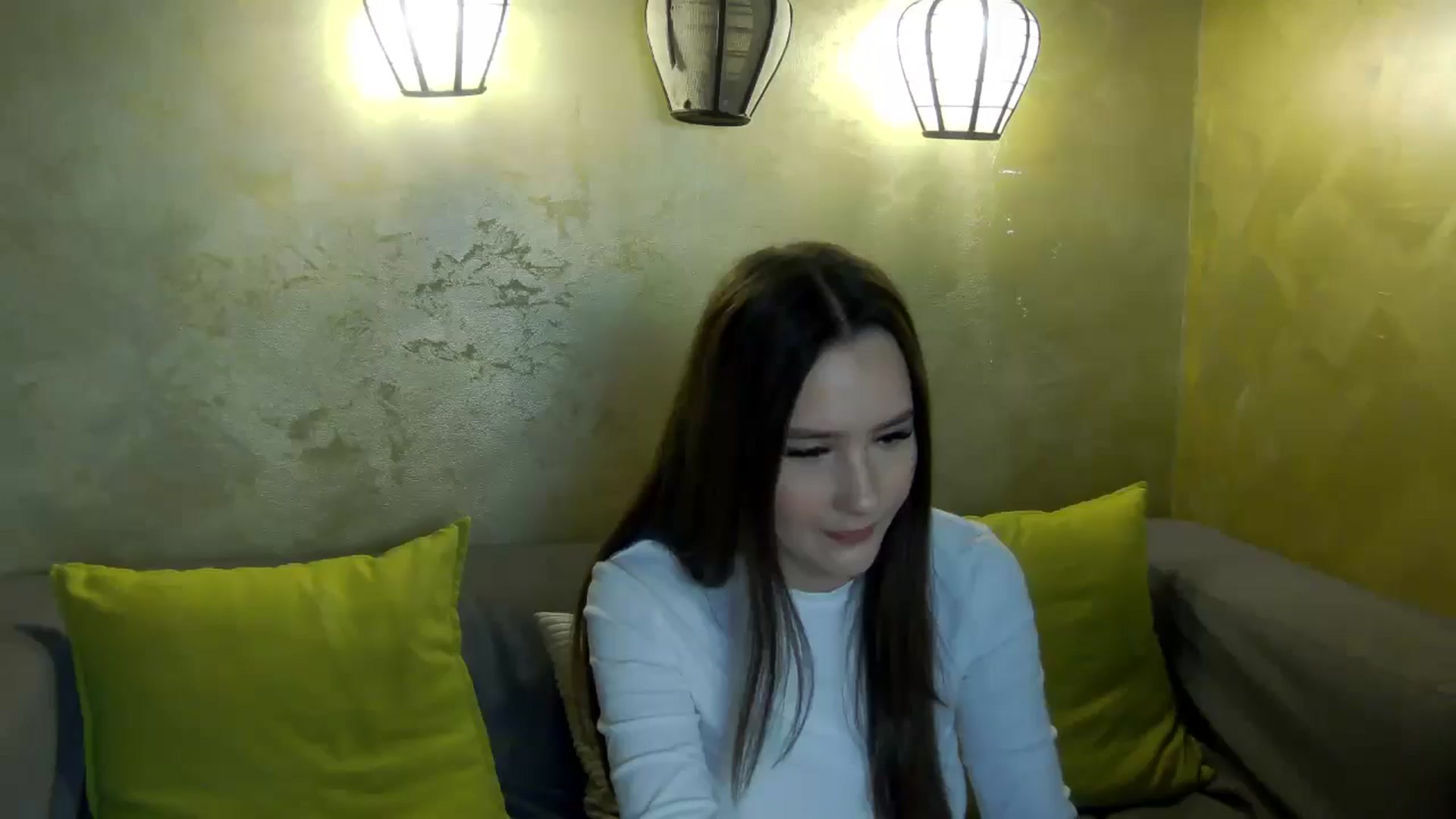 Gallery image thumbnail from Radiance's myfreecams stream on, 04/01/2026, 15:18 image 14 of 20
