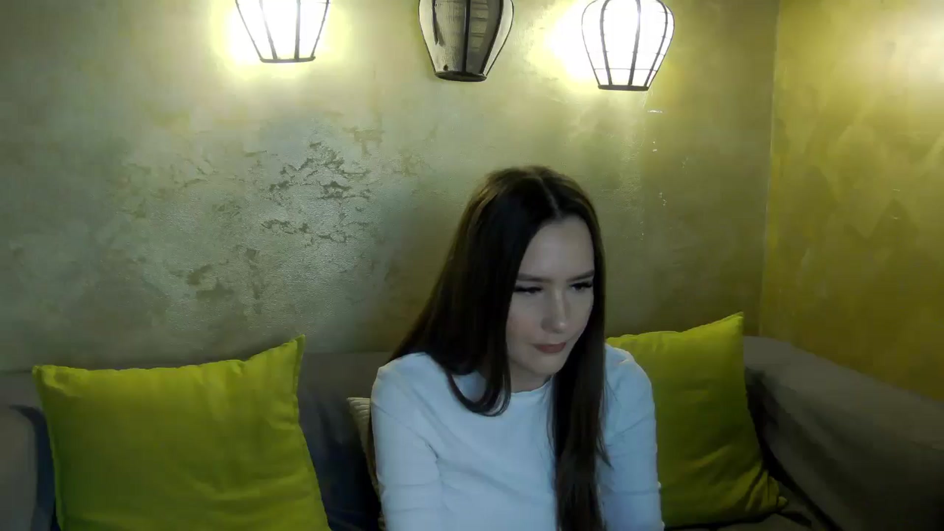 Gallery image thumbnail from Radiance's myfreecams stream on, 04/01/2026, 15:18 image 10 of 20