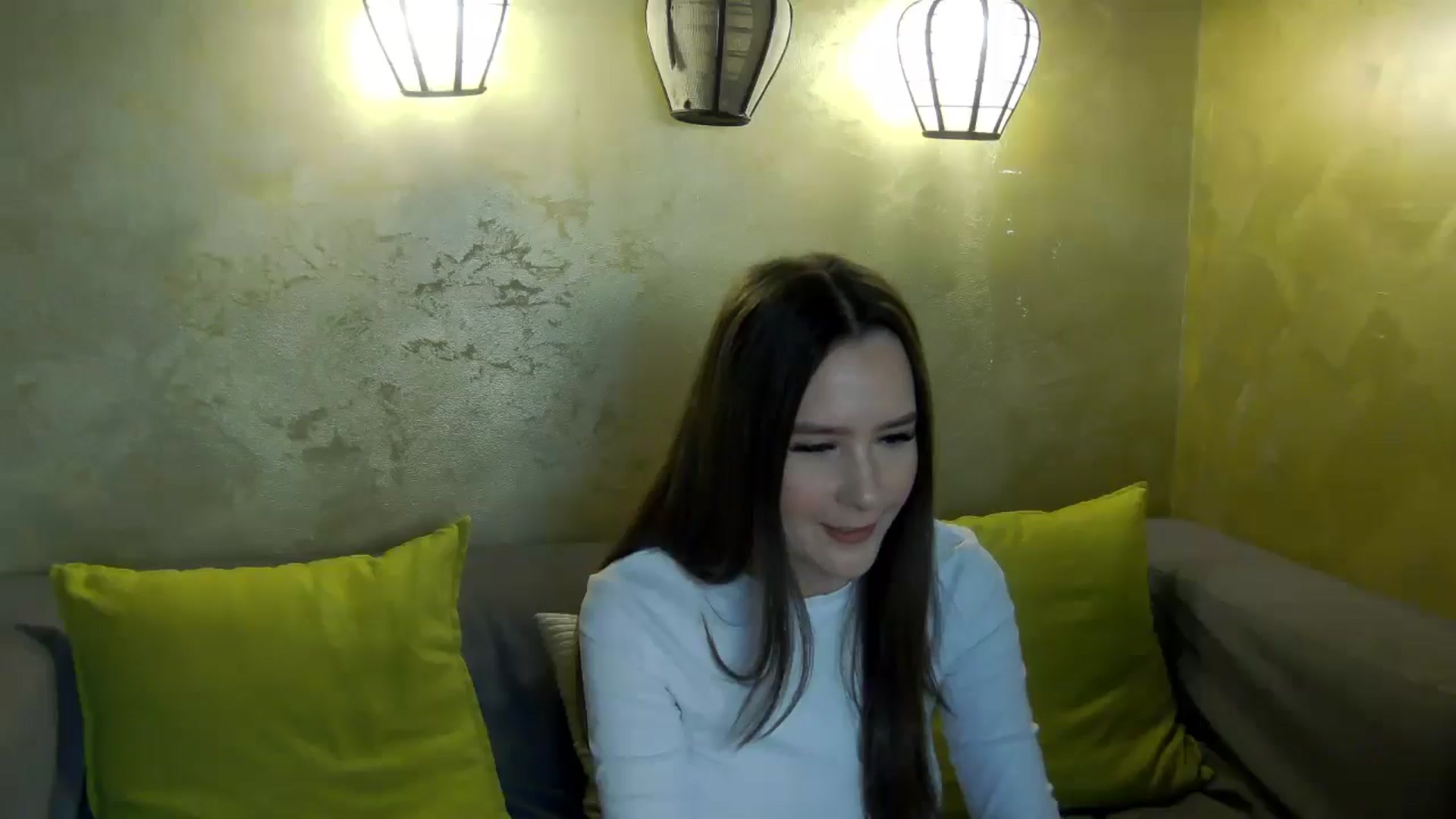 Gallery image thumbnail from Radiance's myfreecams stream on, 04/01/2026, 15:18 image 12 of 20