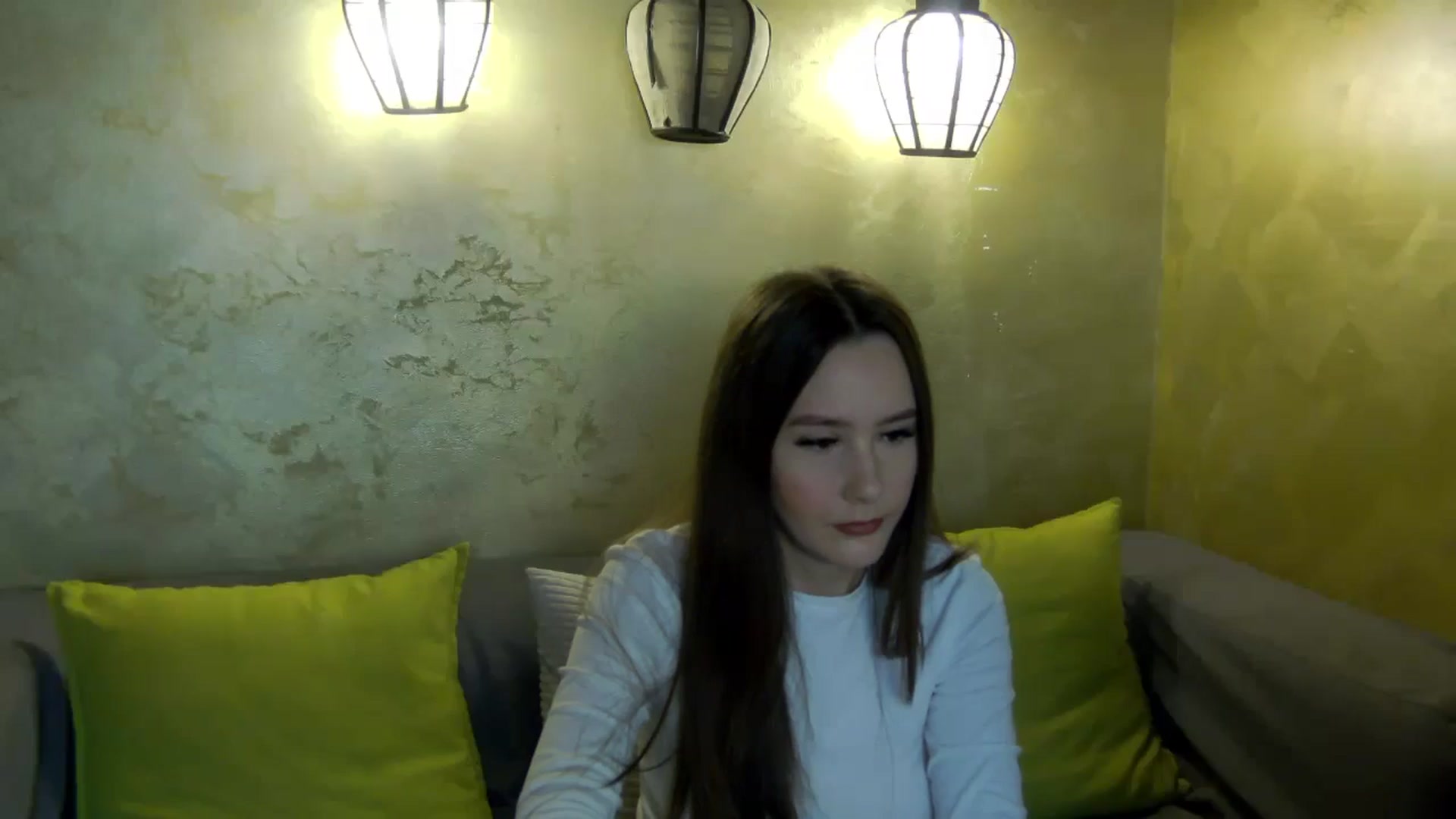 Gallery image thumbnail from Radiance's myfreecams stream on, 04/01/2026, 17:58 image 14 of 20