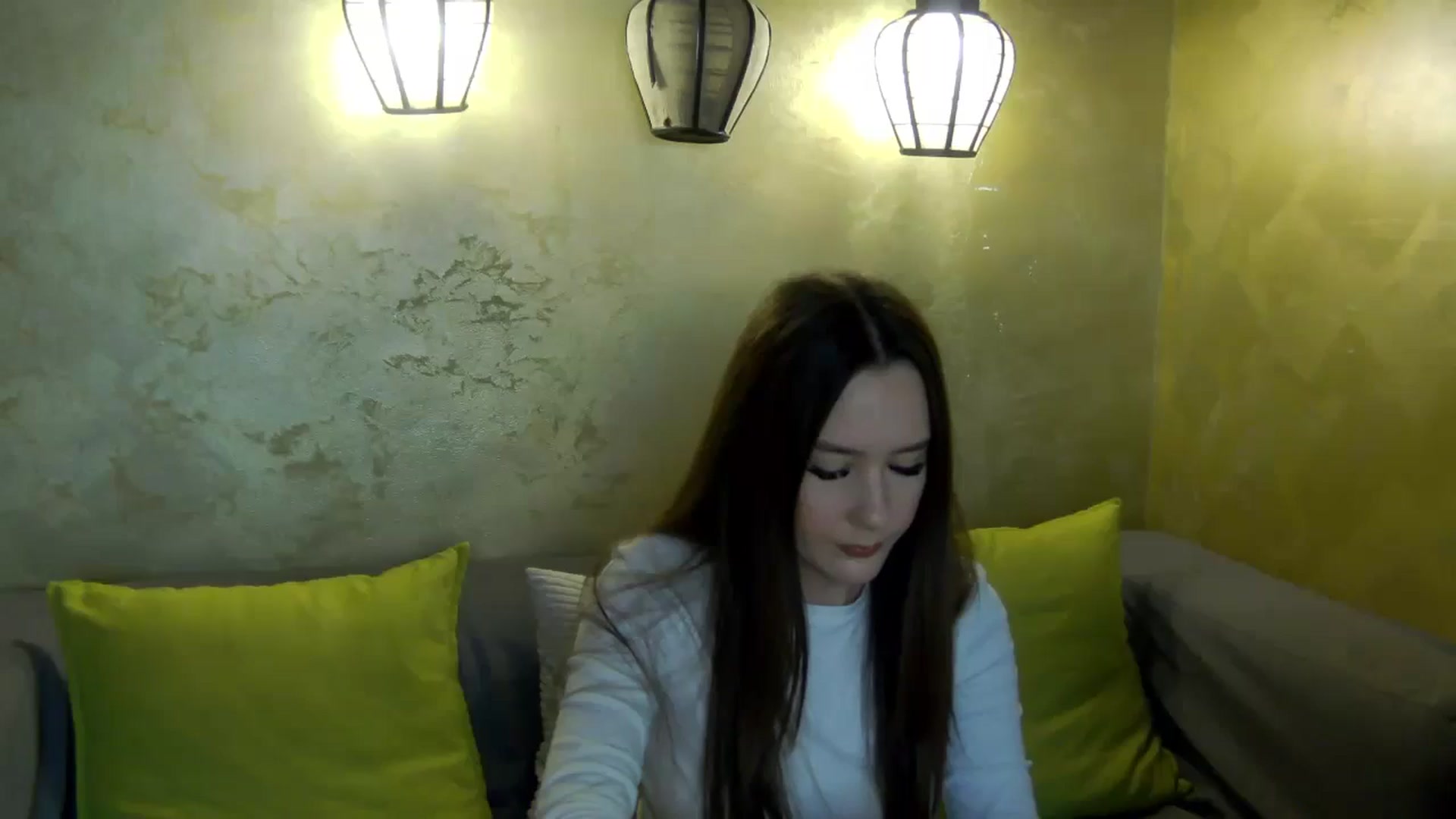 Gallery image thumbnail from Radiance's myfreecams stream on, 04/01/2026, 17:58 image 18 of 20
