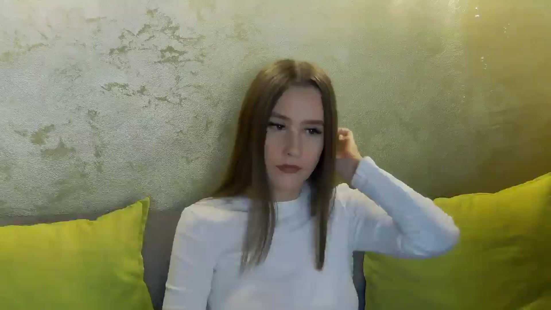 Gallery image thumbnail from Radiance's myfreecams stream on, 04/01/2026, 17:58 image 3 of 20