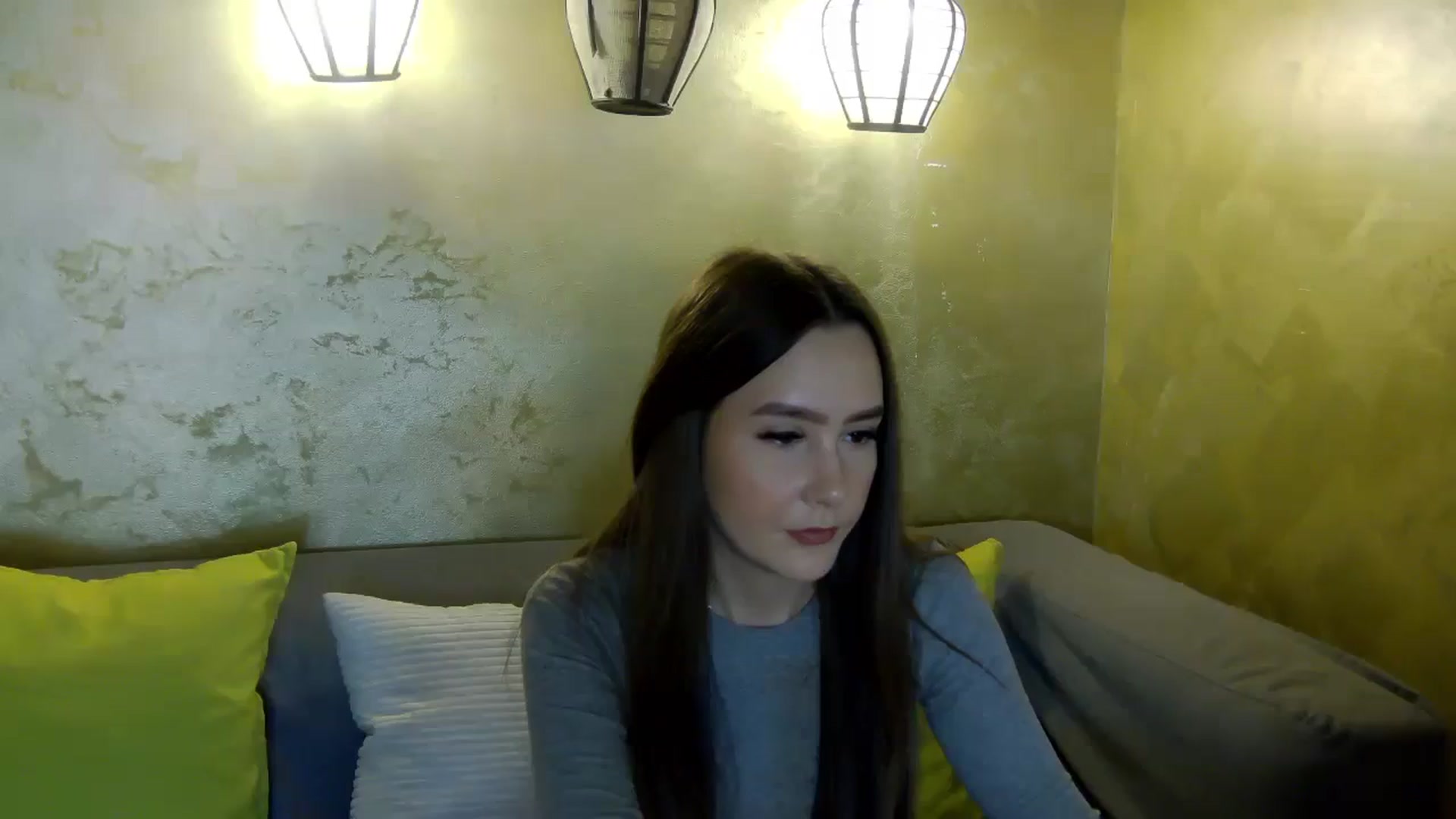 Gallery image thumbnail from Radiance's myfreecams stream on, 04/03/2026, 13:13 image 14 of 20