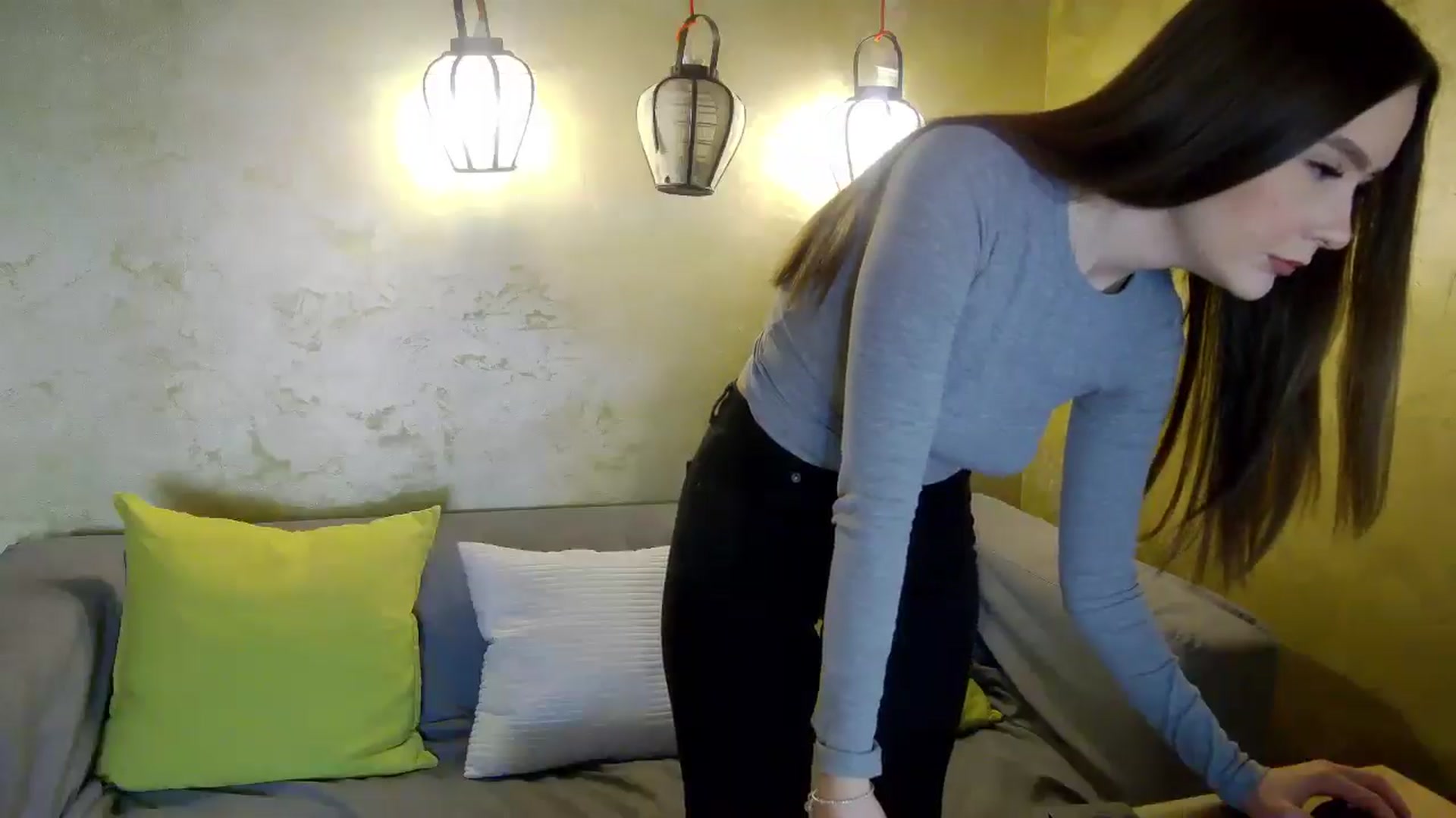 Gallery image thumbnail from Radiance's myfreecams stream on, 04/03/2026, 13:13 image 4 of 20