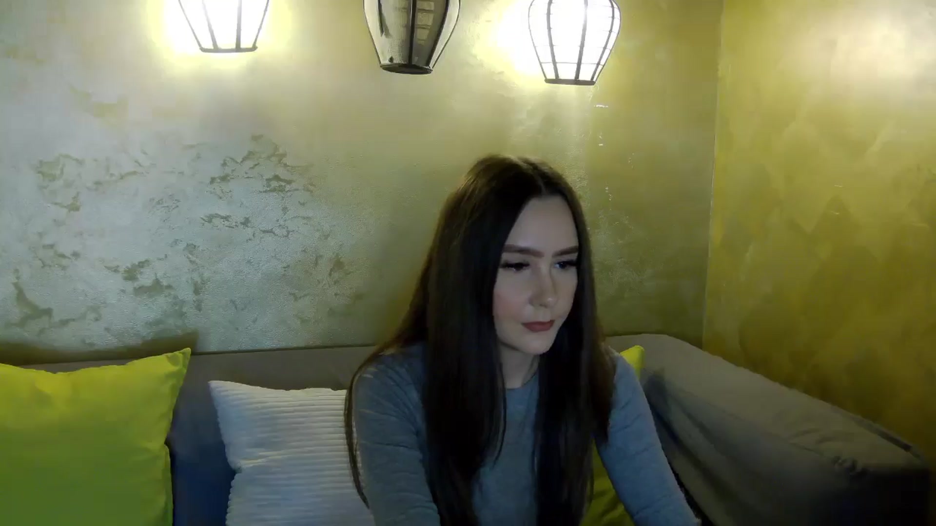 Gallery image thumbnail from Radiance's myfreecams stream on, 04/03/2026, 13:13 image 11 of 20