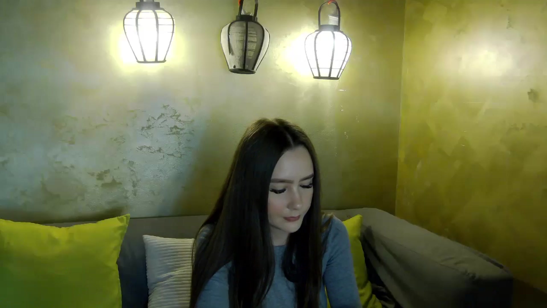 Gallery image thumbnail from Radiance's myfreecams stream on, 04/03/2026, 13:52 image 10 of 20