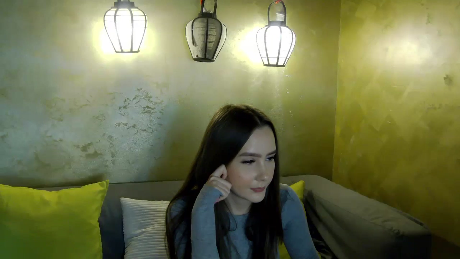 Gallery image thumbnail from Radiance's myfreecams stream on, 04/03/2026, 13:52 image 6 of 20