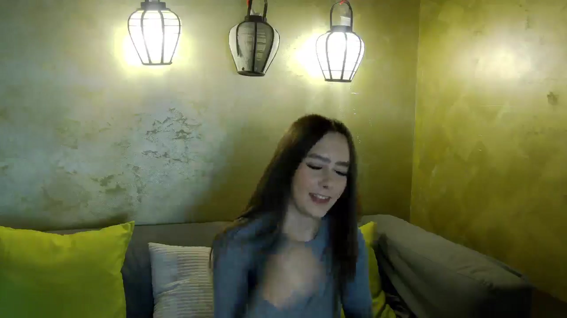Gallery image thumbnail from Radiance's myfreecams stream on, 04/03/2026, 13:52 image 4 of 20