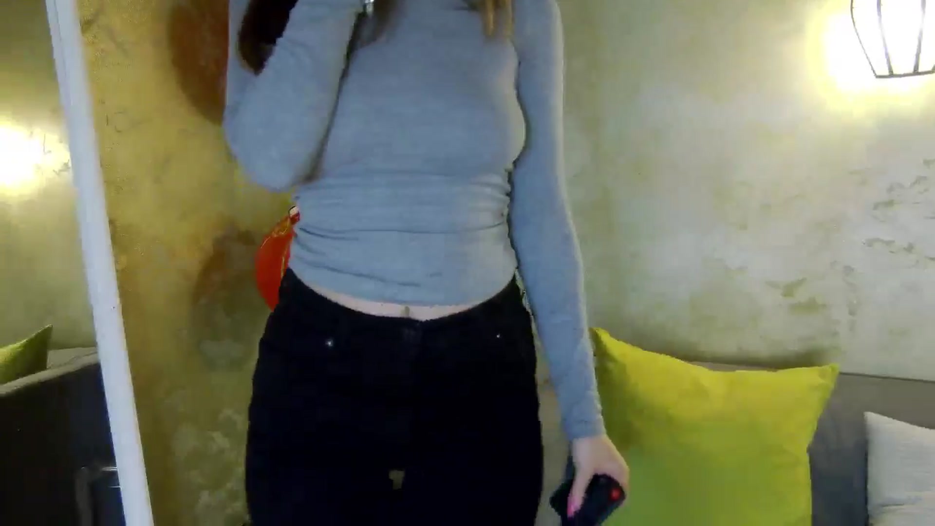 Gallery image thumbnail from Radiance's myfreecams stream on, 04/03/2026, 14:46 image 11 of 20