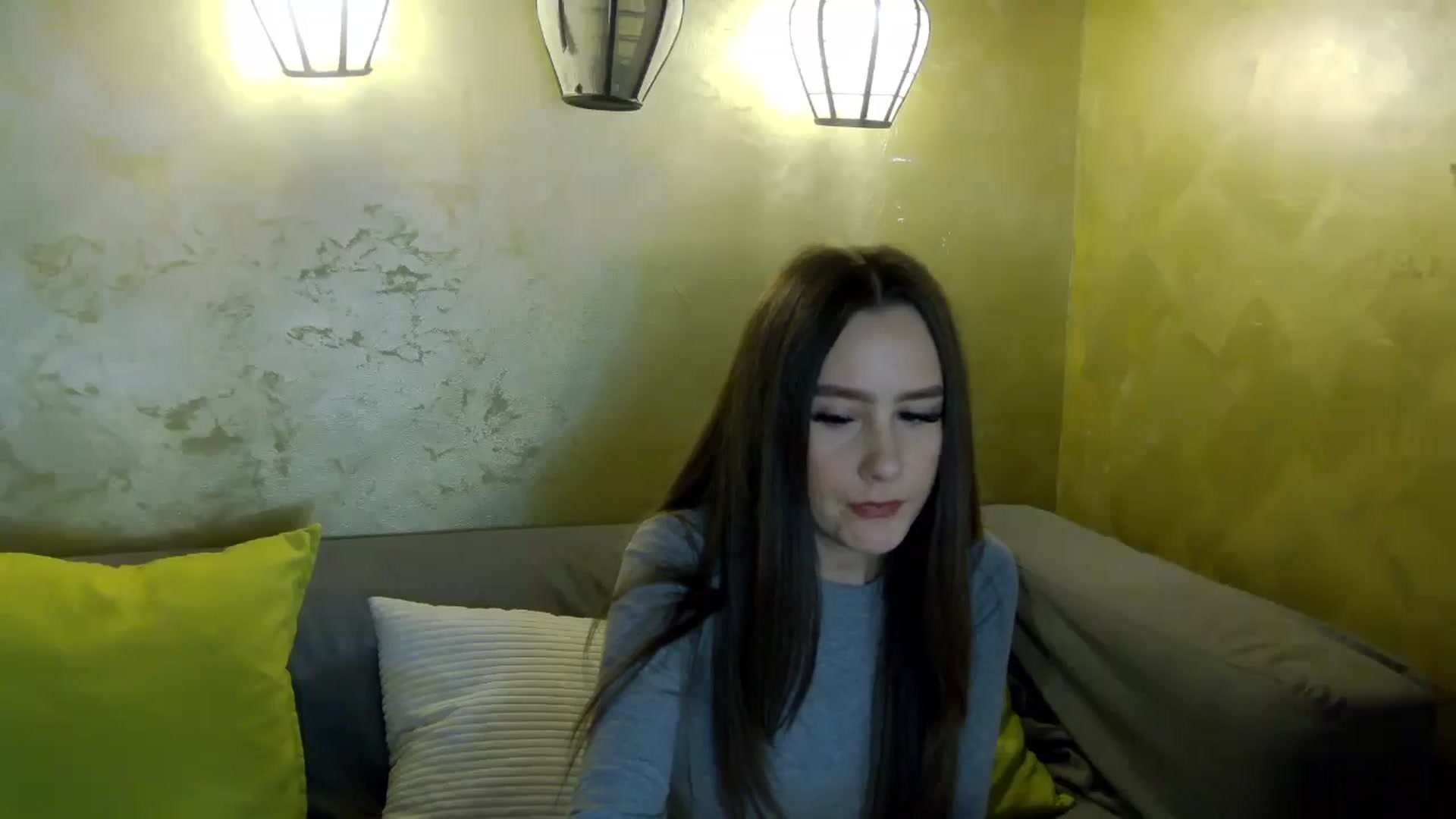 Gallery image thumbnail from Radiance's myfreecams stream on, 04/03/2026, 19:06 image 3 of 20