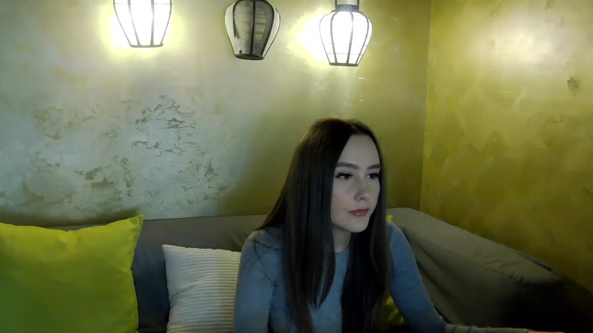 Gallery image thumbnail from Radiance's myfreecams stream on, 04/03/2026, 19:06 image 5 of 20