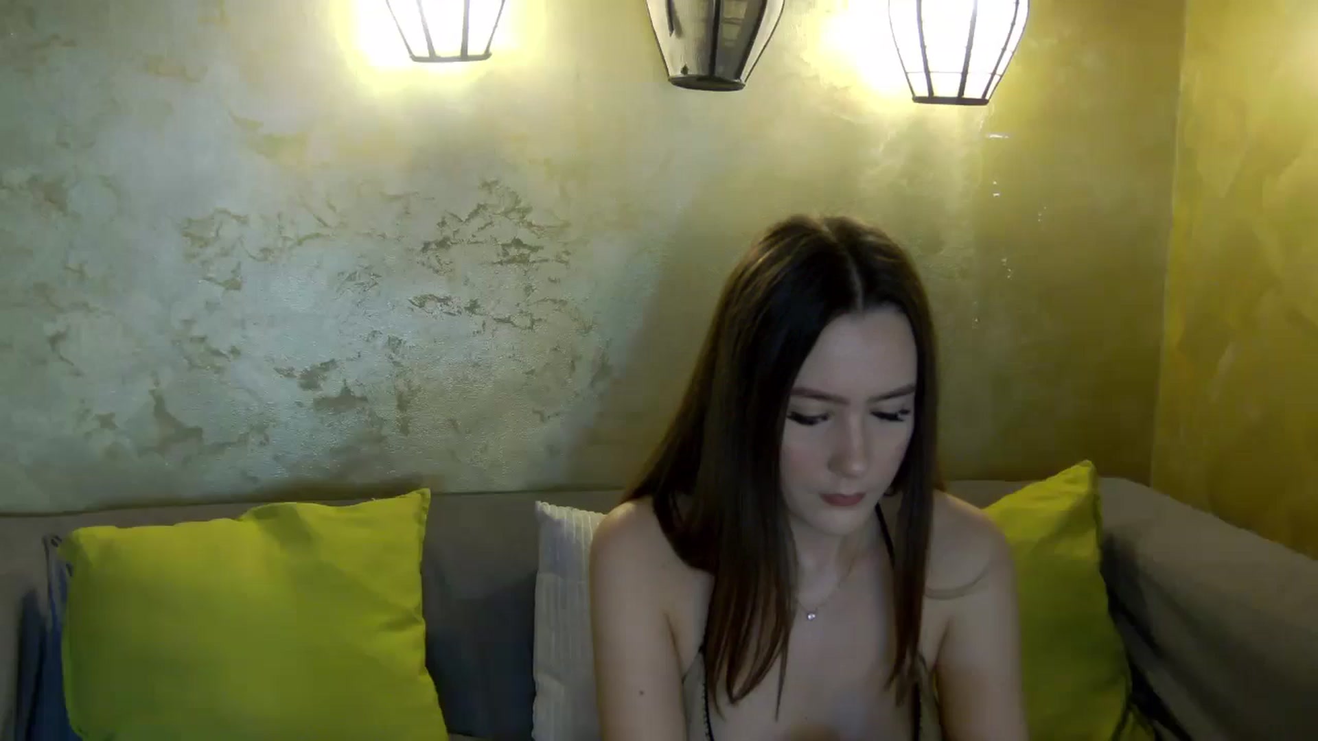 Gallery image thumbnail from Radiance's myfreecams stream on, 04/04/2026, 16:16 image 9 of 20