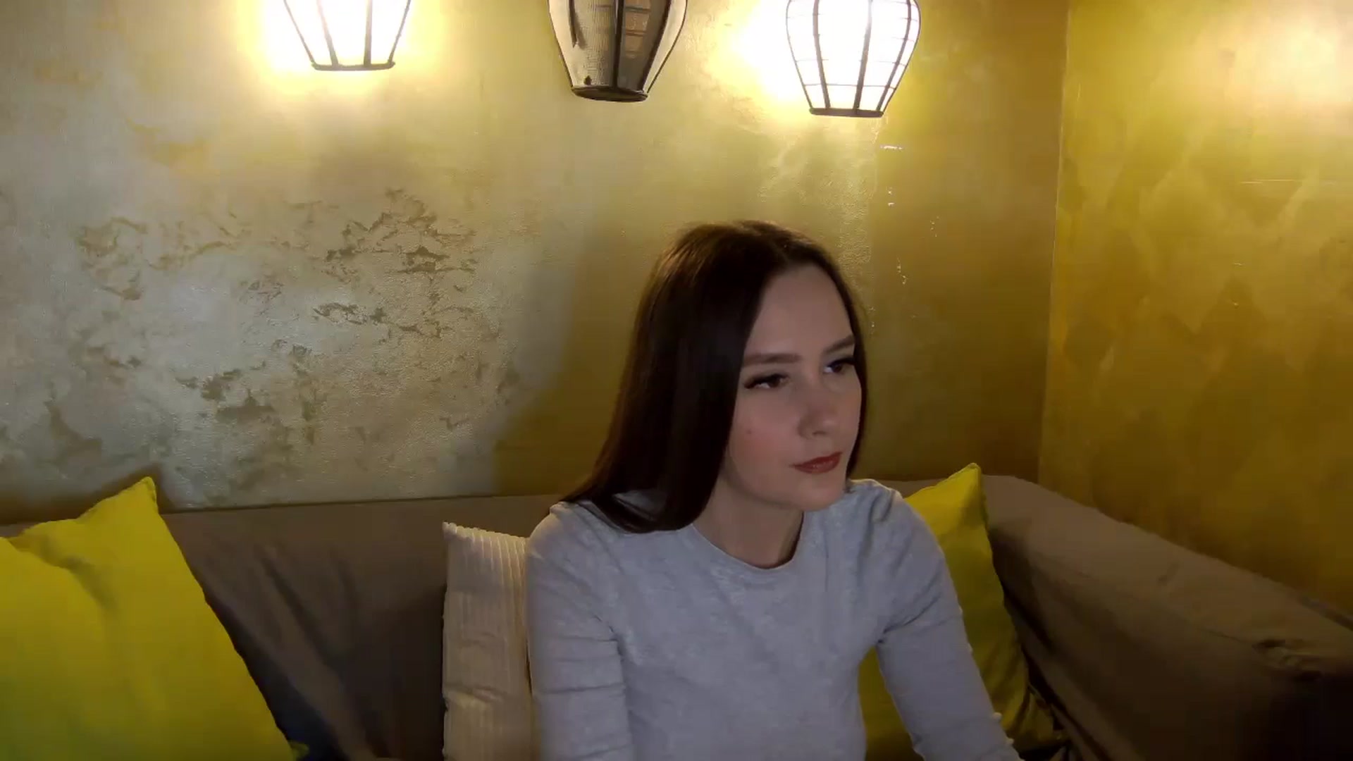 Gallery image thumbnail from Radiance's myfreecams stream on, 04/05/2026, 15:11 image 8 of 20
