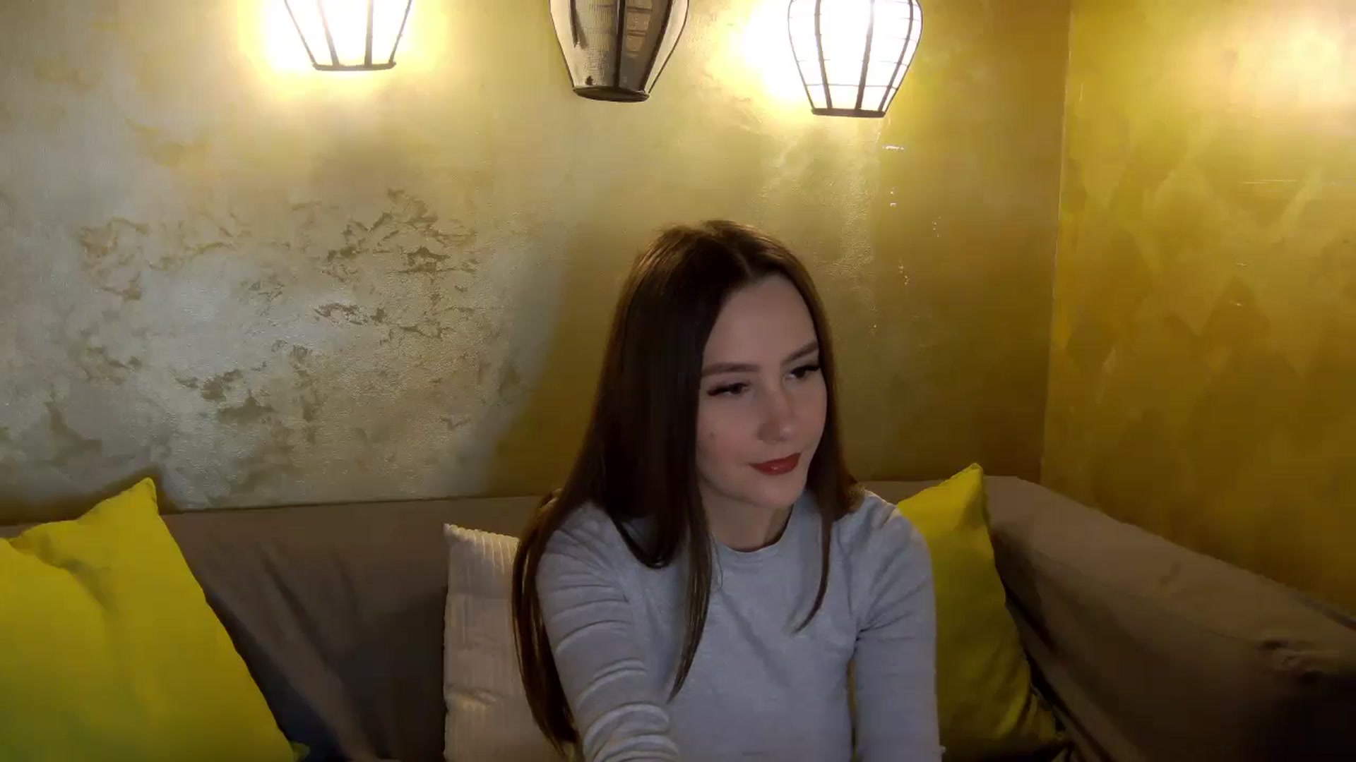 Gallery image thumbnail from Radiance's myfreecams stream on, 04/05/2026, 15:11 image 11 of 20