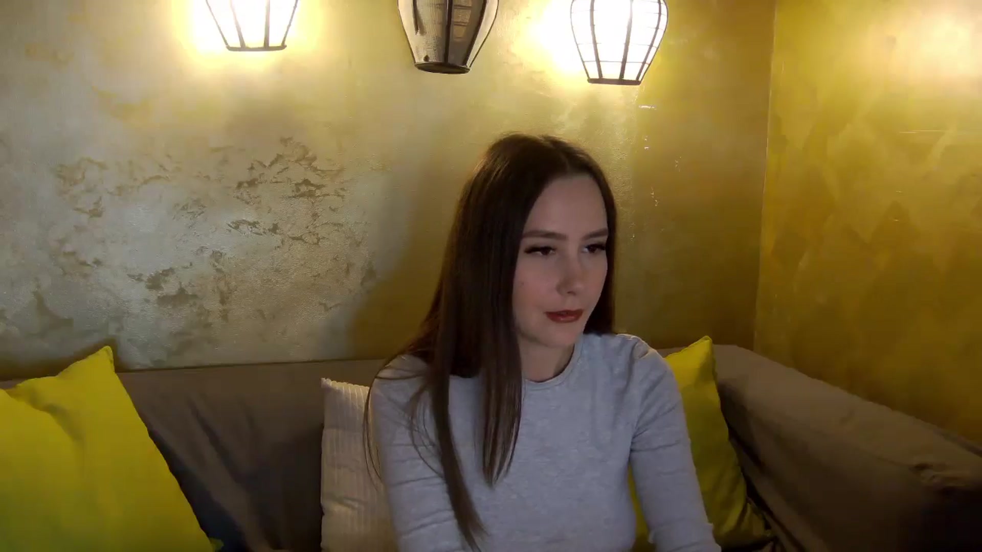 Gallery image thumbnail from Radiance's myfreecams stream on, 04/05/2026, 15:11 image 3 of 20
