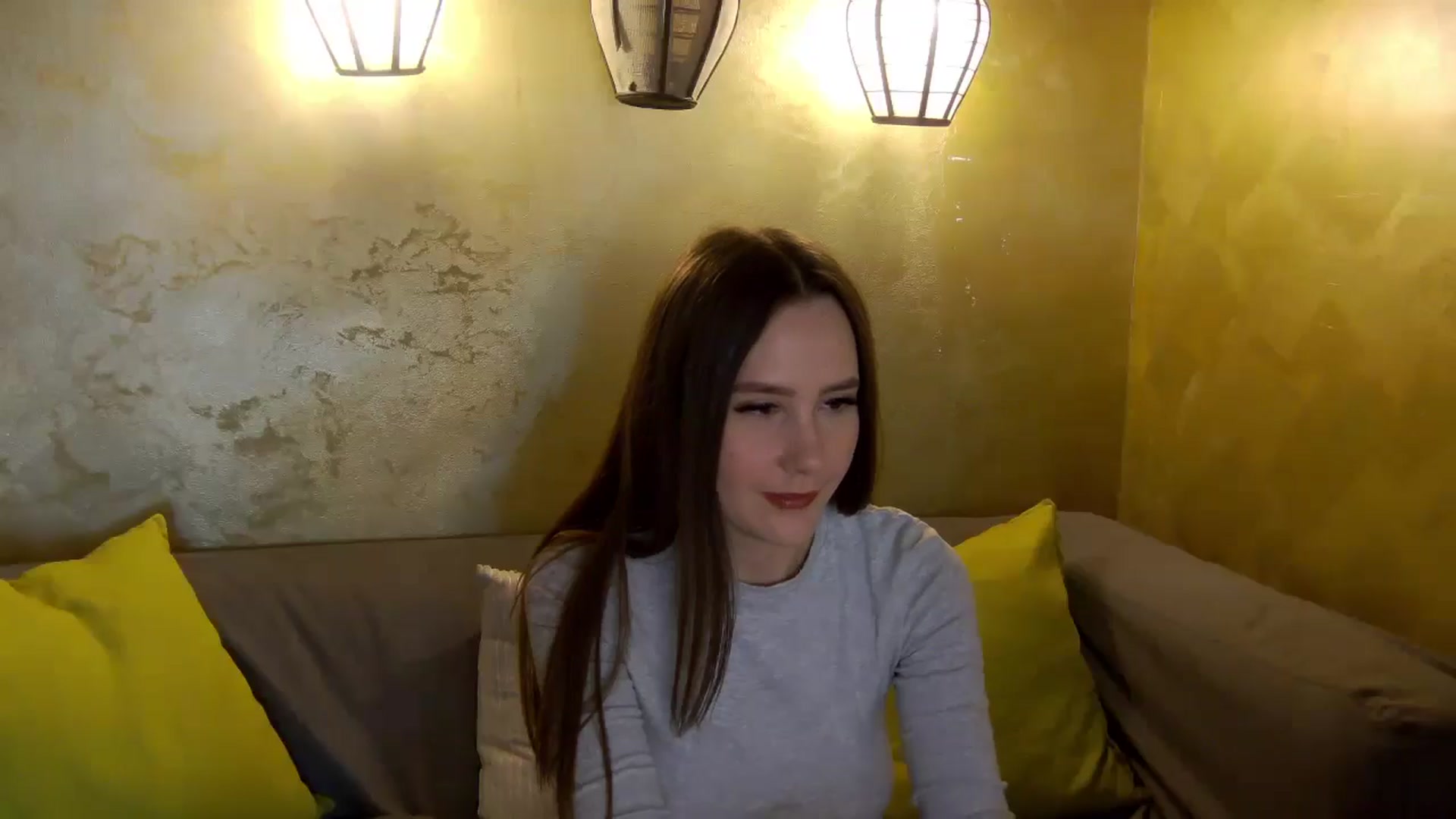 Gallery image thumbnail from Radiance's myfreecams stream on, 04/05/2026, 15:11 image 16 of 20