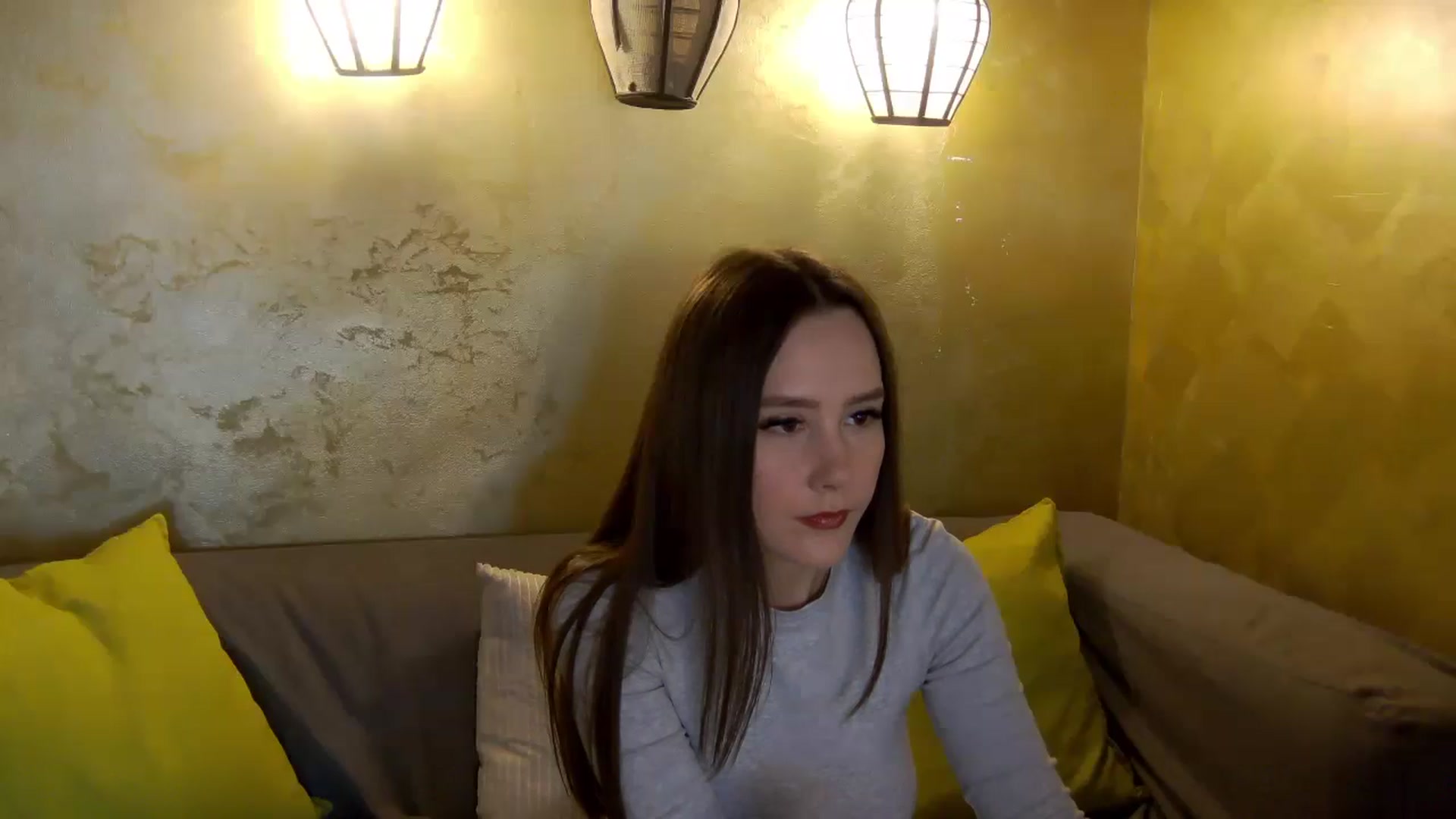 Gallery image thumbnail from Radiance's myfreecams stream on, 04/05/2026, 15:11 image 14 of 20