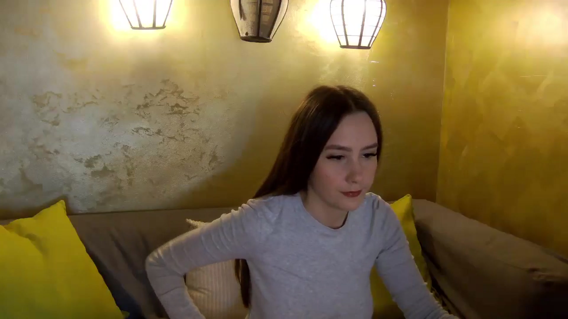 Gallery image thumbnail from Radiance's myfreecams stream on, 04/05/2026, 15:11 image 7 of 20