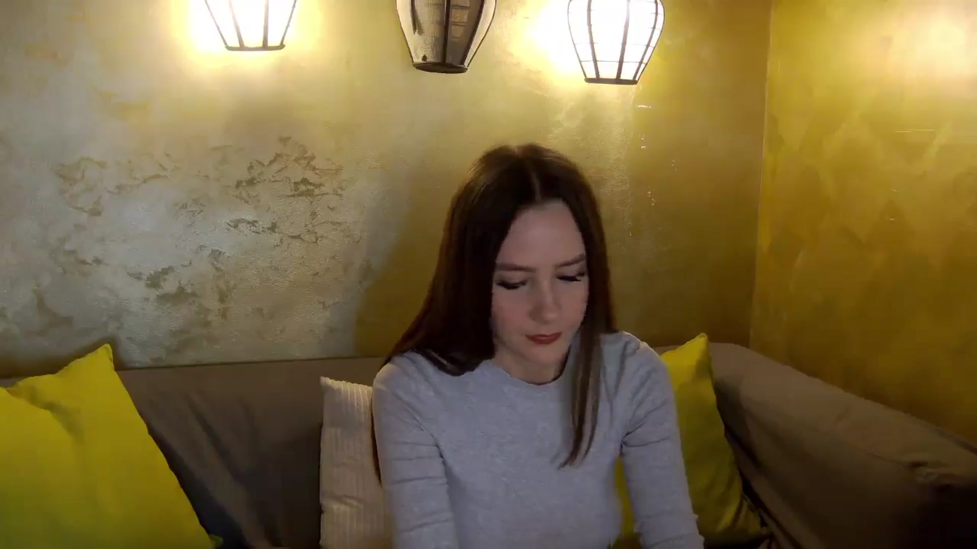 Gallery image thumbnail from Radiance's myfreecams stream on, 04/05/2026, 15:11 image 4 of 20