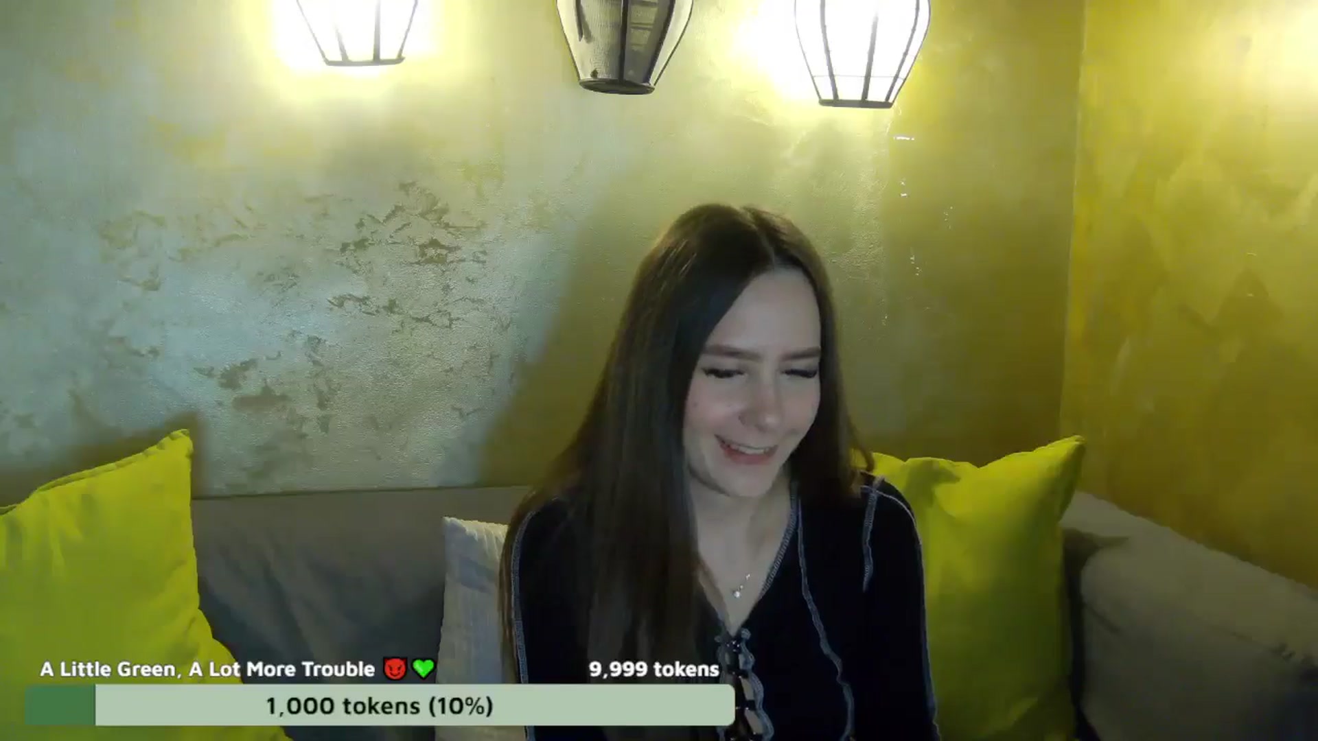 Gallery image thumbnail from Radiance's myfreecams stream on, 04/06/2026, 15:48 image 15 of 20