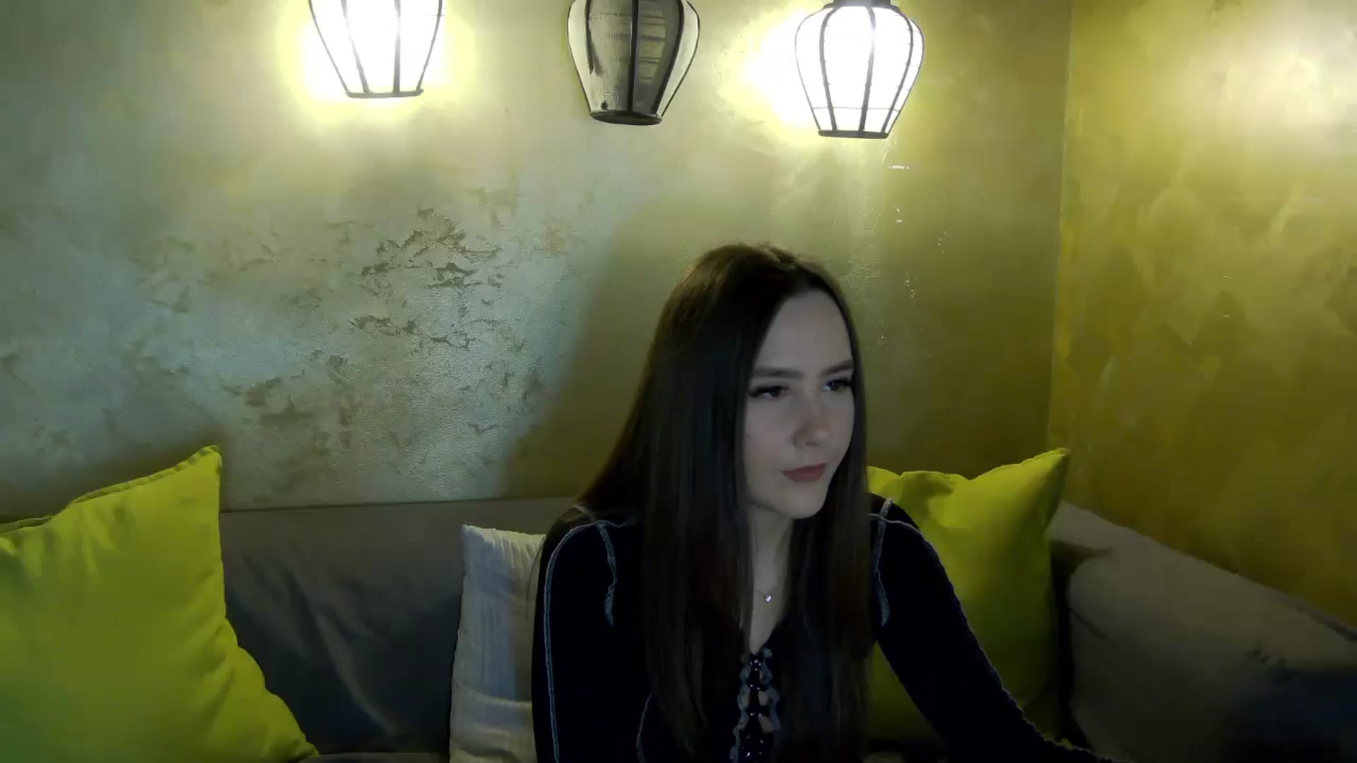 Gallery image thumbnail from Radiance's myfreecams stream on, 04/06/2026, 15:48 image 1 of 20