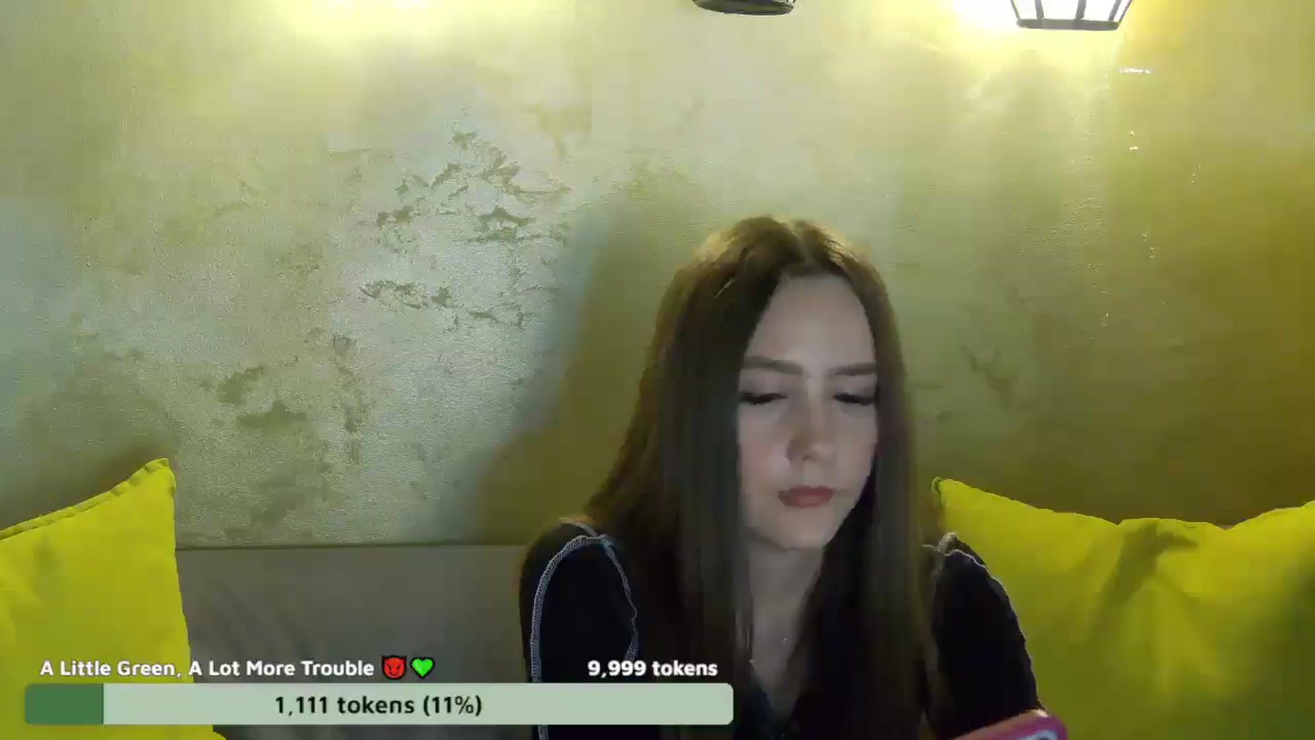 Gallery image thumbnail from Radiance's myfreecams stream on, 04/06/2026, 20:07 image 8 of 20