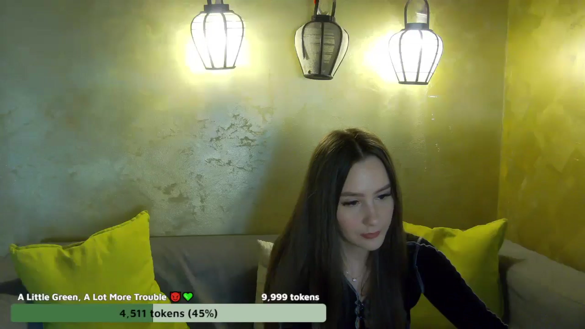 Gallery image thumbnail from Radiance's myfreecams stream on, 04/06/2026, 20:07 image 10 of 20