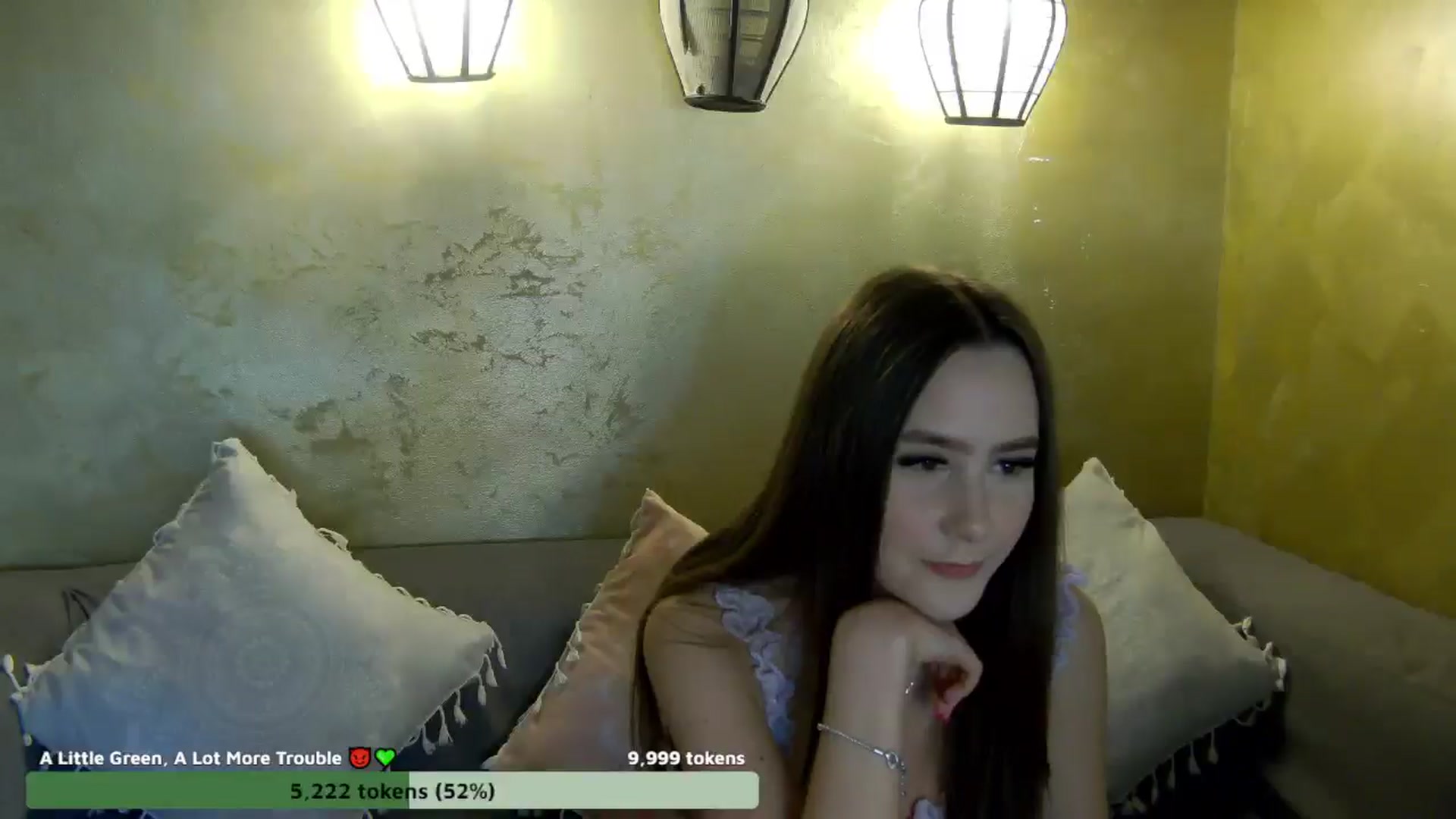 Gallery image thumbnail from Radiance's myfreecams stream on, 04/07/2026, 15:13 image 9 of 20
