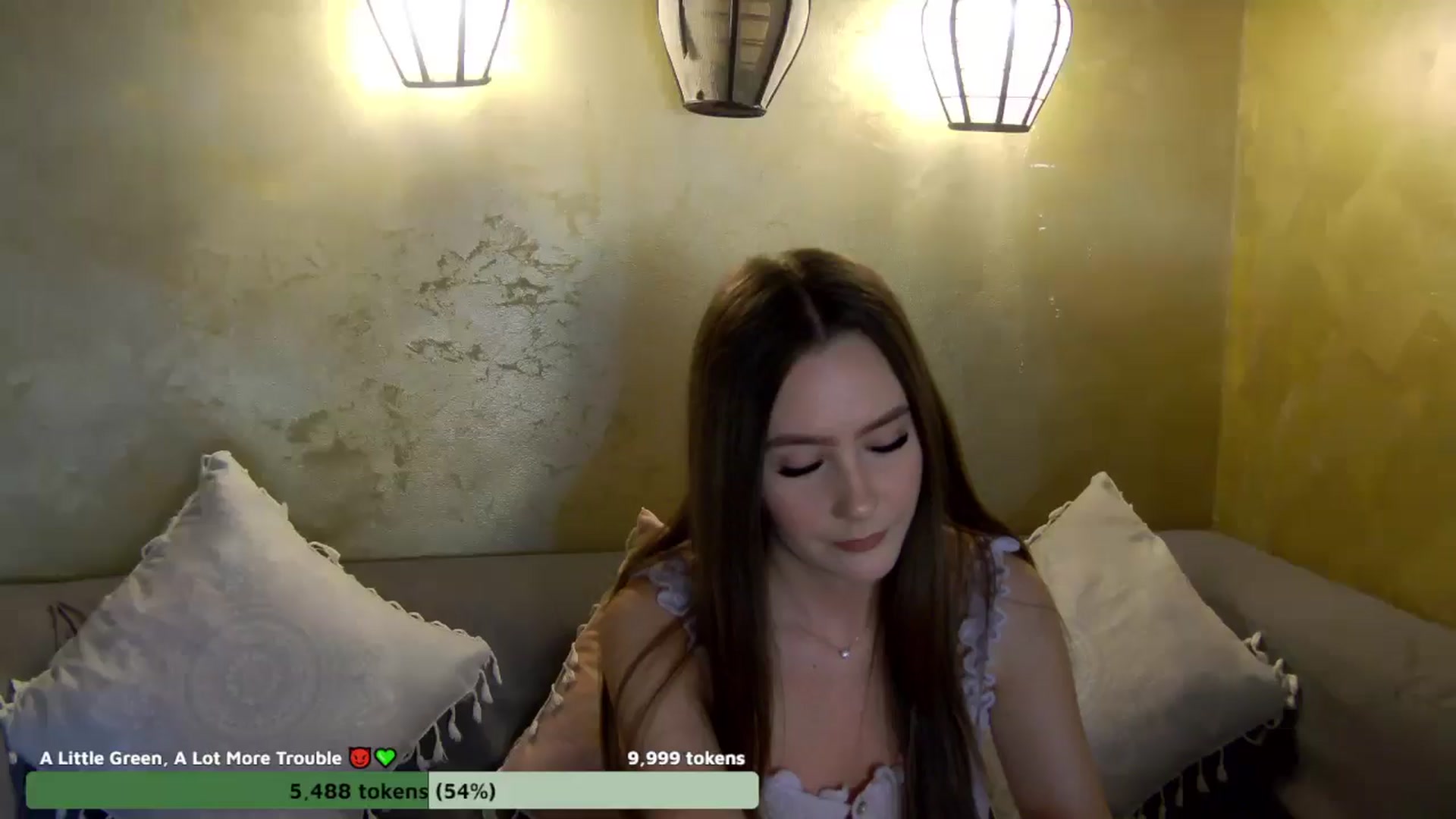 Gallery image thumbnail from Radiance's myfreecams stream on, 04/07/2026, 15:13 image 17 of 20