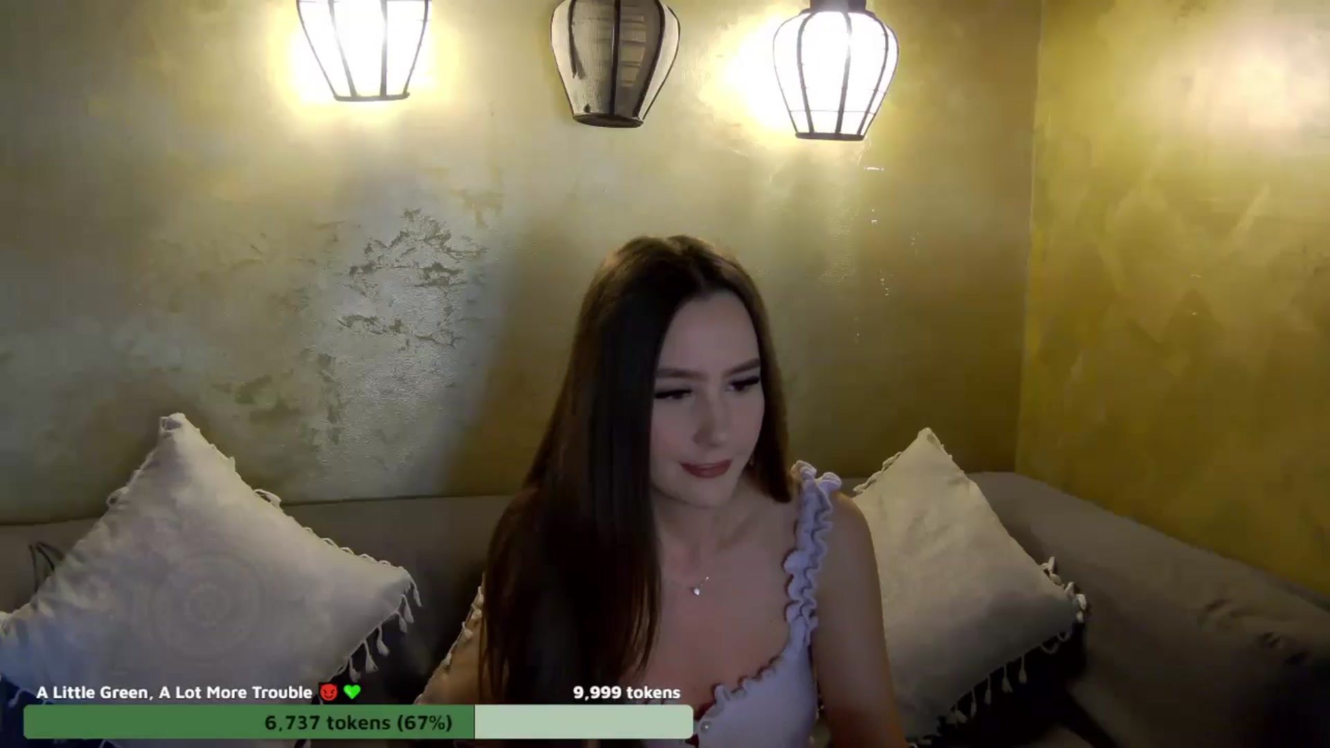 Gallery image thumbnail from Radiance's myfreecams stream on, 04/07/2026, 17:25 image 6 of 20