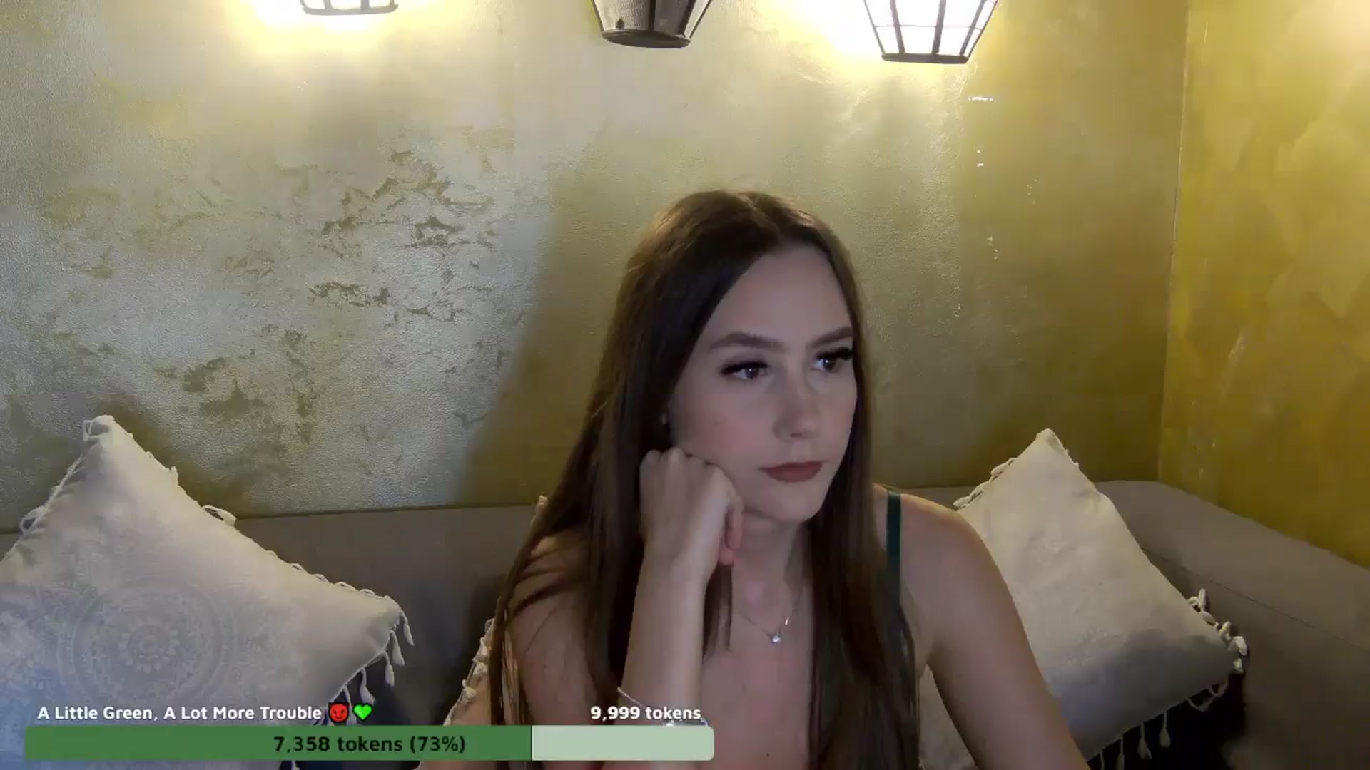 Gallery image thumbnail from Radiance's myfreecams stream on, 04/07/2026, 19:22 image 16 of 20