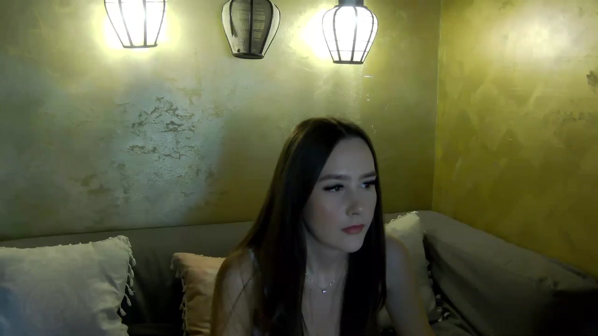 Gallery image thumbnail from Radiance's myfreecams stream on, 04/15/2026, 12:38 image 9 of 20