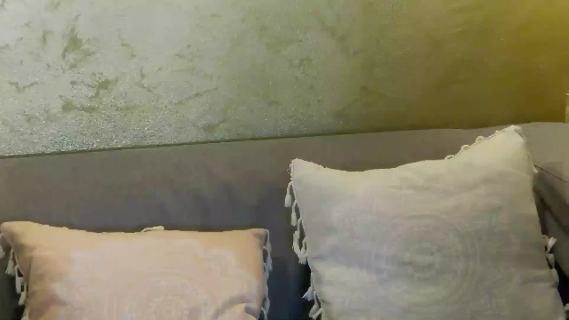 Gallery image thumbnail from Radiance's myfreecams stream on, 04/15/2026, 15:19 image 3 of 20