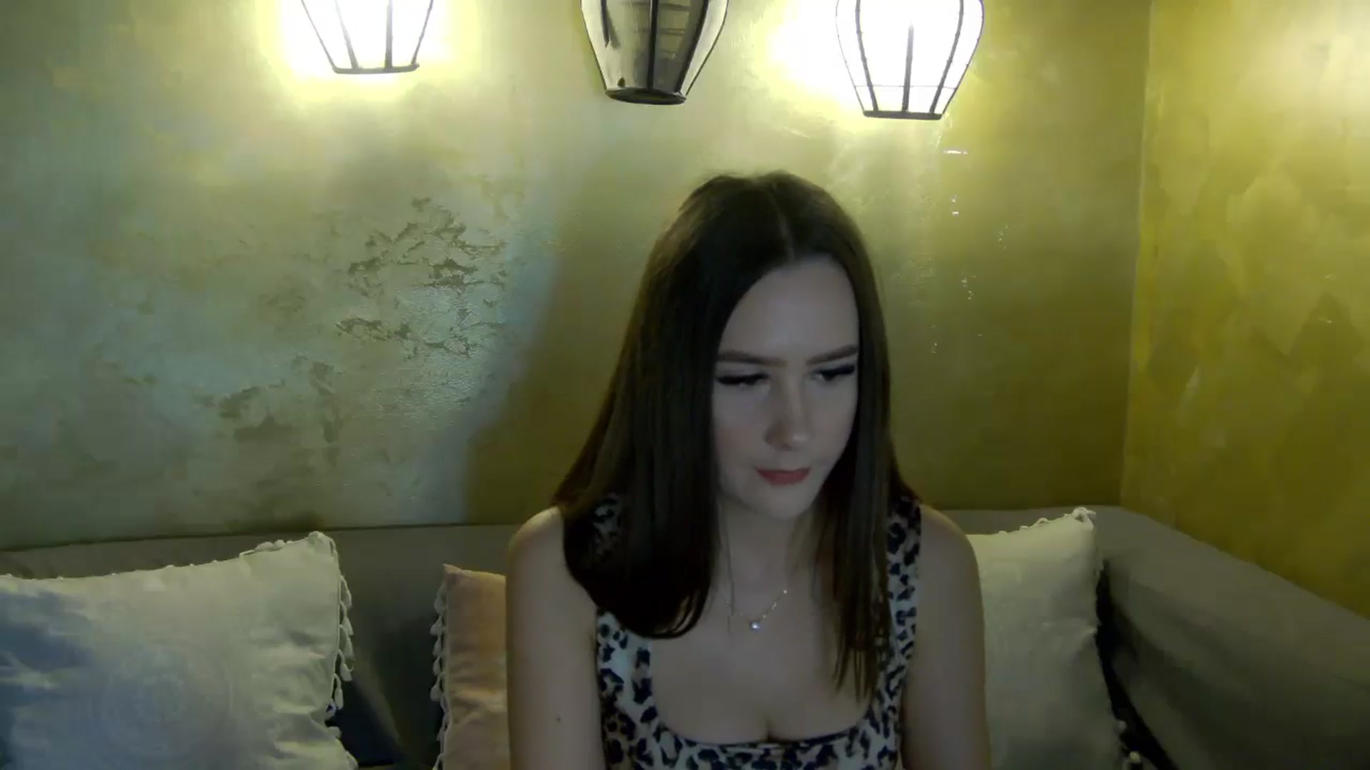 Gallery image thumbnail from Radiance's myfreecams stream on, 04/18/2026, 13:43 image 16 of 20