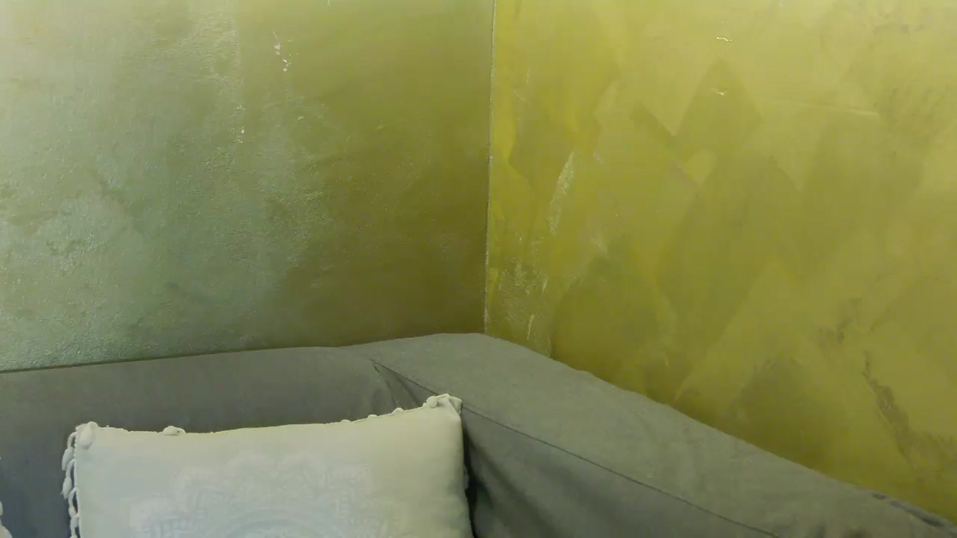 Gallery image thumbnail from Radiance's myfreecams stream on, 04/18/2026, 18:52 image 16 of 20