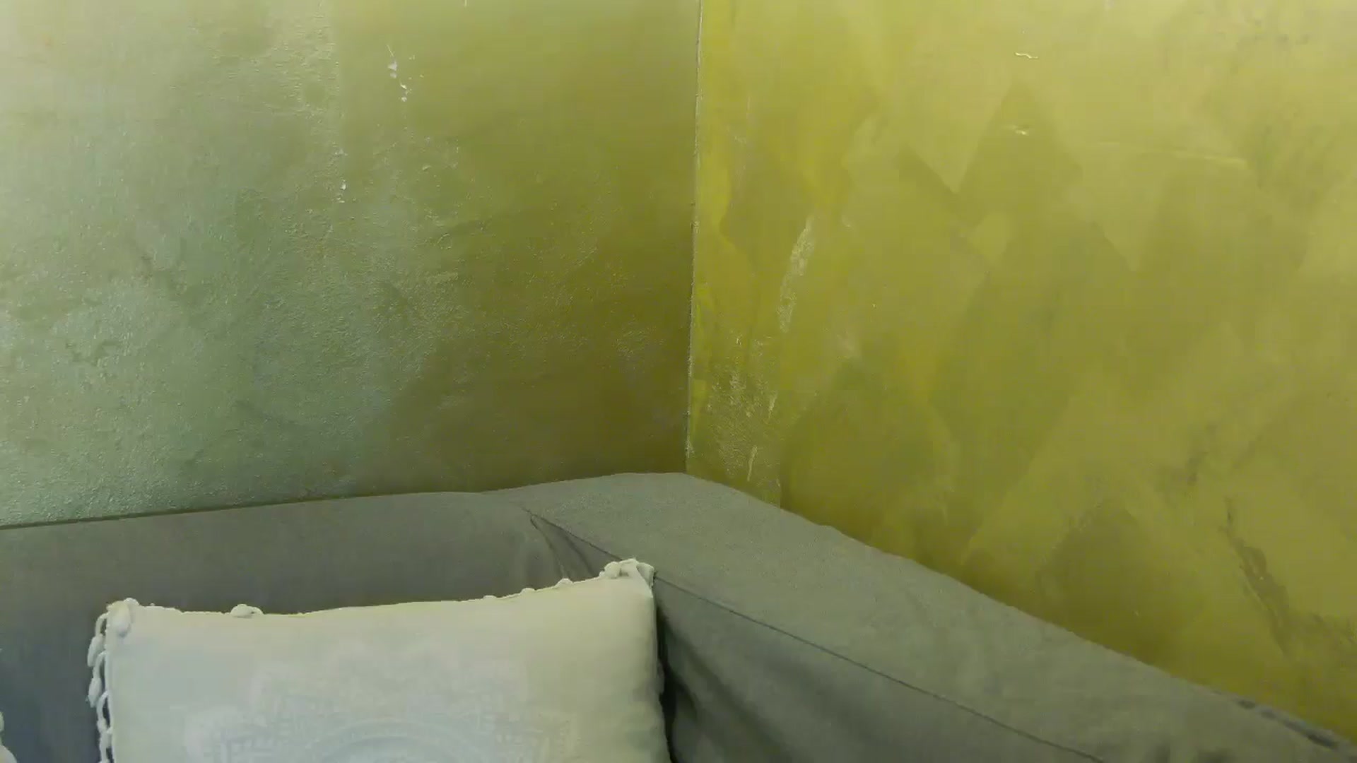 Gallery image thumbnail from Radiance's myfreecams stream on, 04/18/2026, 18:52 image 17 of 20