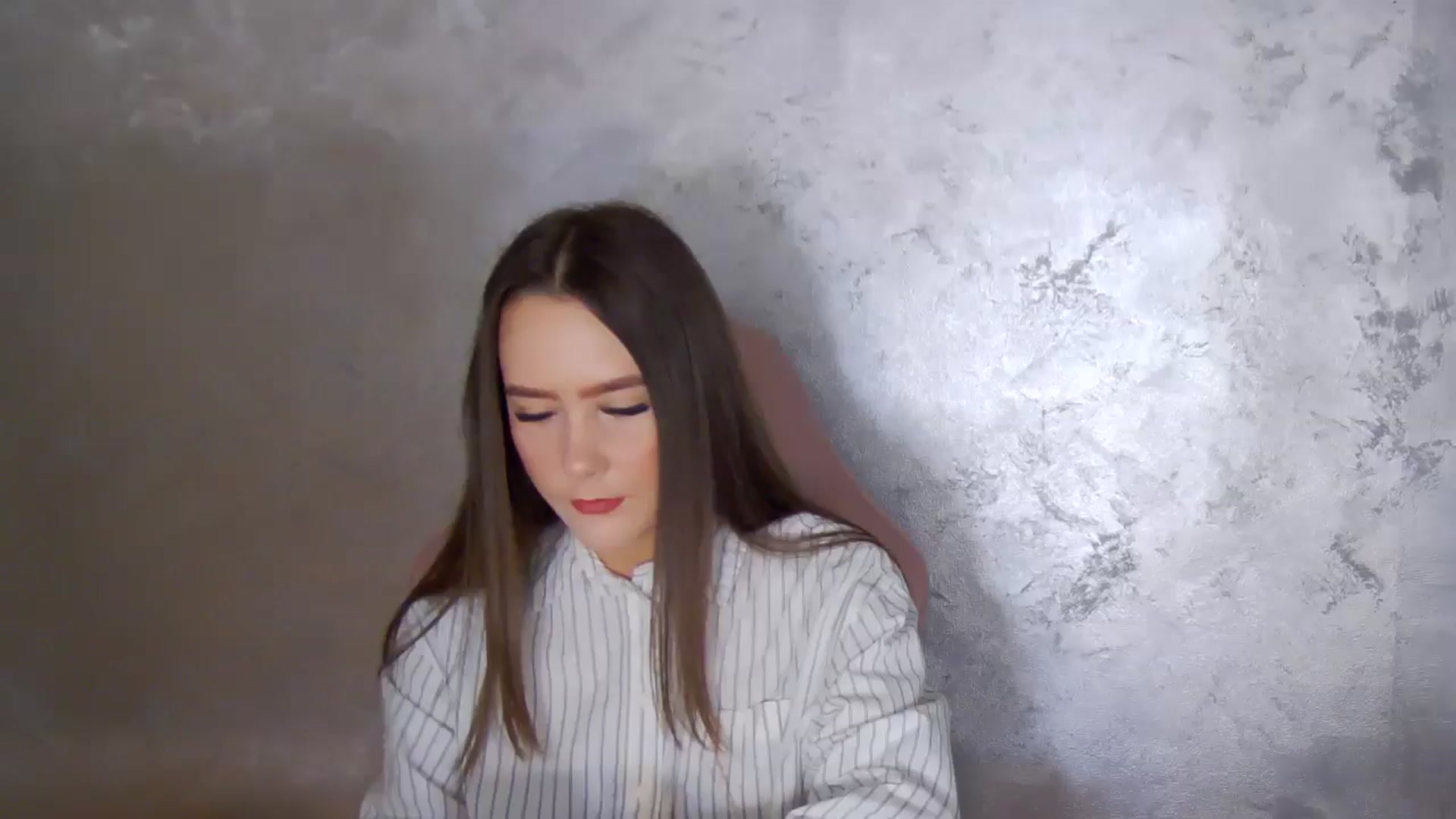 Gallery image thumbnail from Radiance's myfreecams stream on, 04/19/2026, 14:15 image 15 of 20