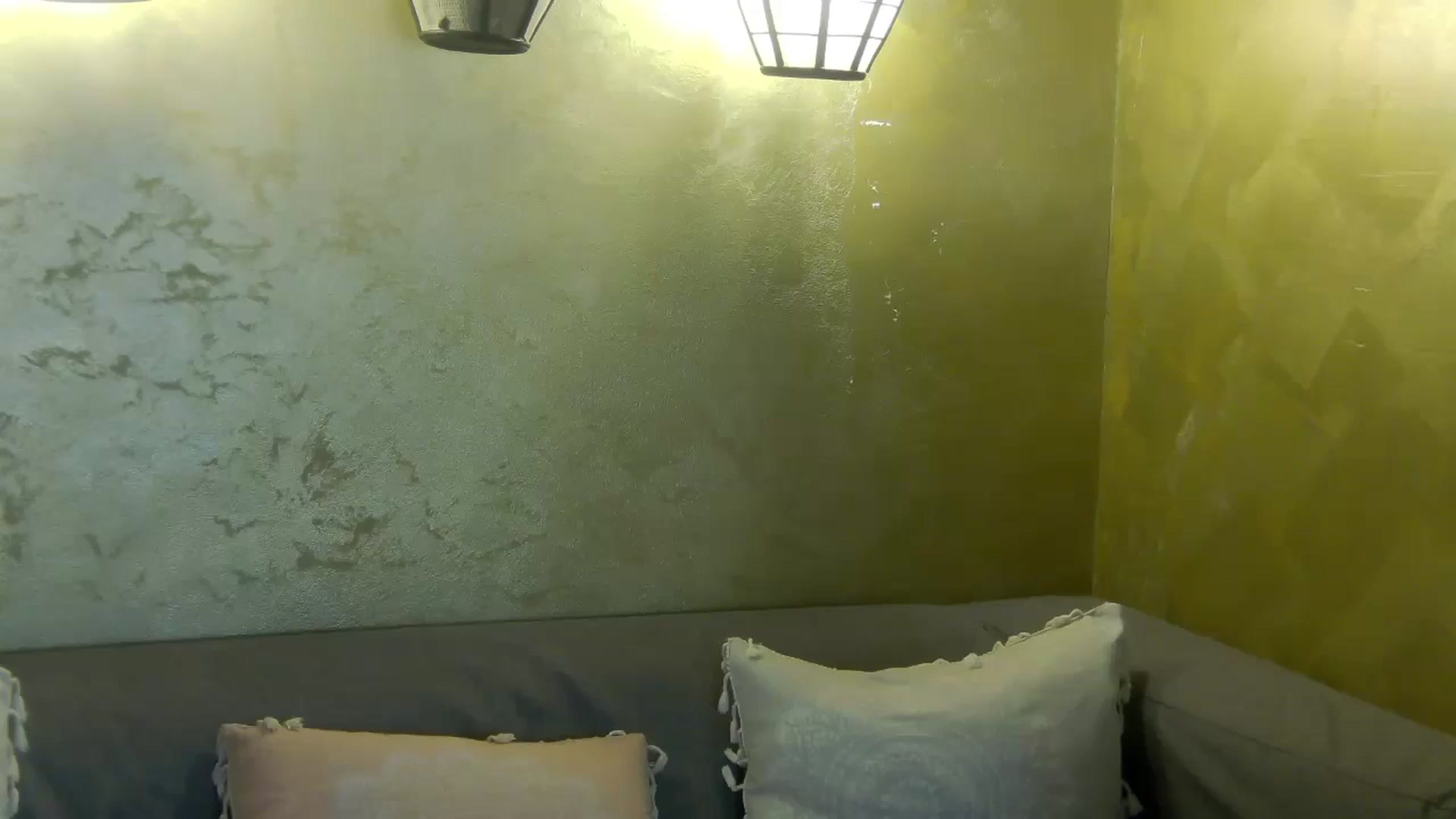 Gallery image thumbnail from Radiance's myfreecams stream on, 04/22/2026, 13:52 image 4 of 20