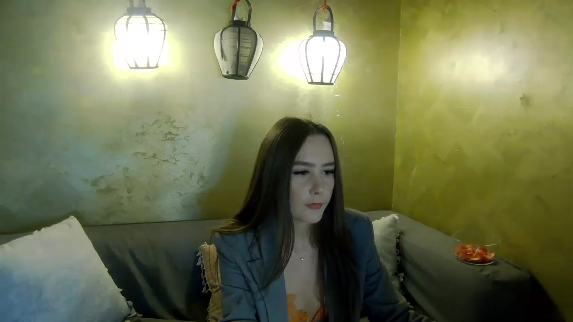 Gallery image thumbnail from Radiance's myfreecams stream on, 04/24/2026, 14:06 image 19 of 20