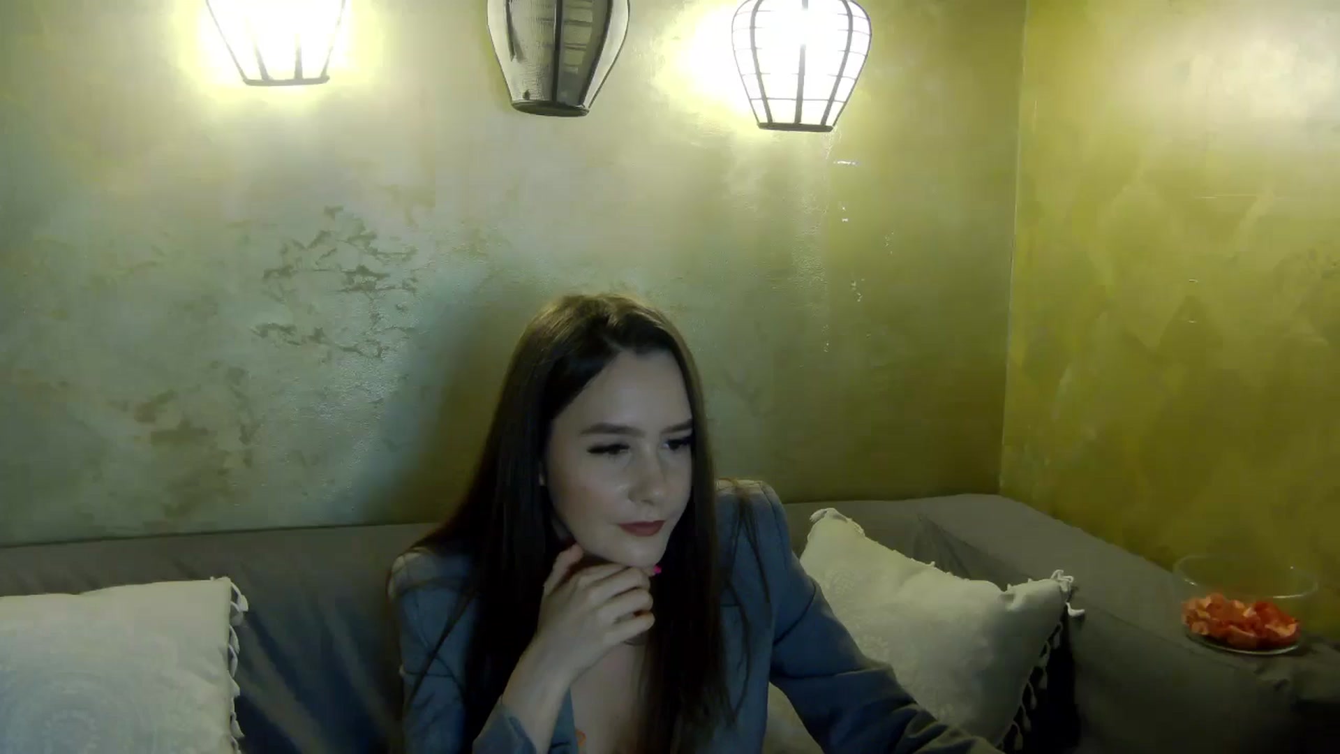 Gallery image thumbnail from Radiance's myfreecams stream on, 04/24/2026, 19:17 image 20 of 20