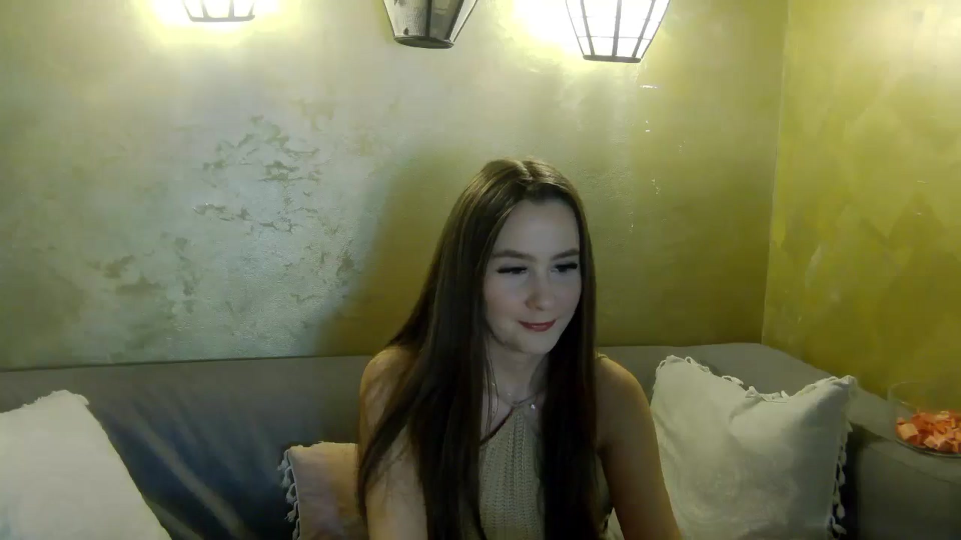 Gallery image thumbnail from Radiance's myfreecams stream on, 04/25/2026, 18:25 image 15 of 20