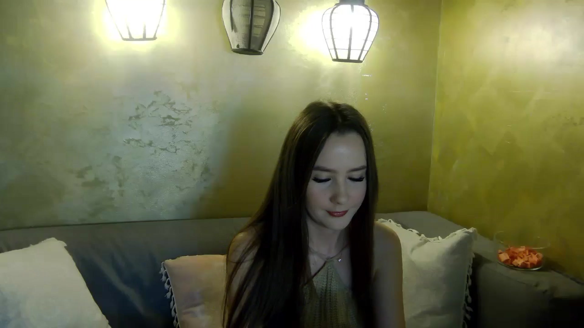 Gallery image thumbnail from Radiance's myfreecams stream on, 04/25/2026, 18:25 image 8 of 20
