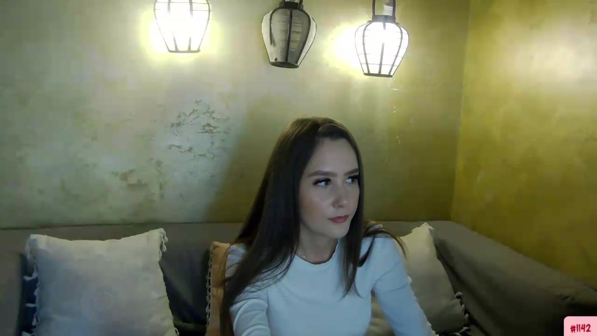 Gallery image thumbnail from Radiance's myfreecams stream on, 05/01/2026, 15:20 image 9 of 20