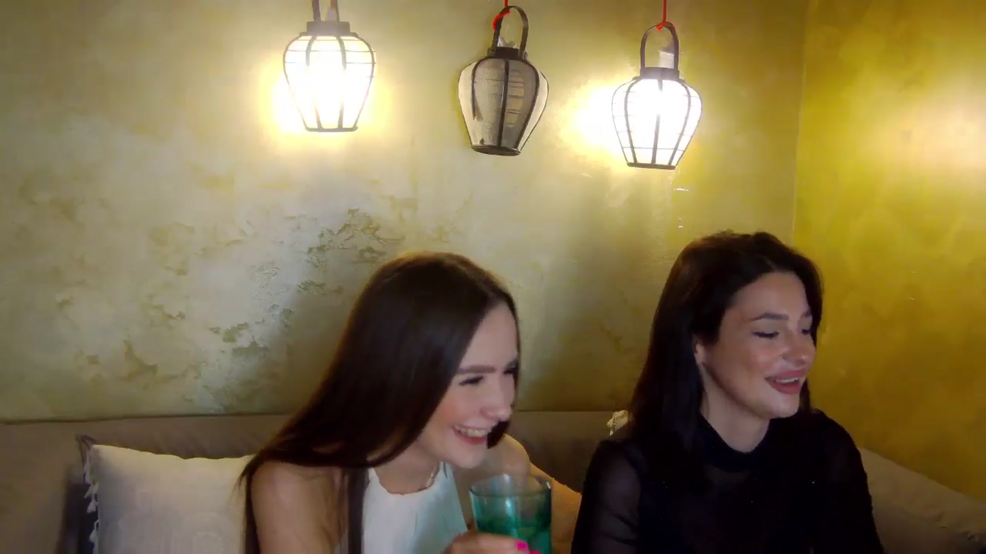 Gallery image thumbnail from Radiance's myfreecams stream on, 05/02/2026, 16:45 image 6 of 20