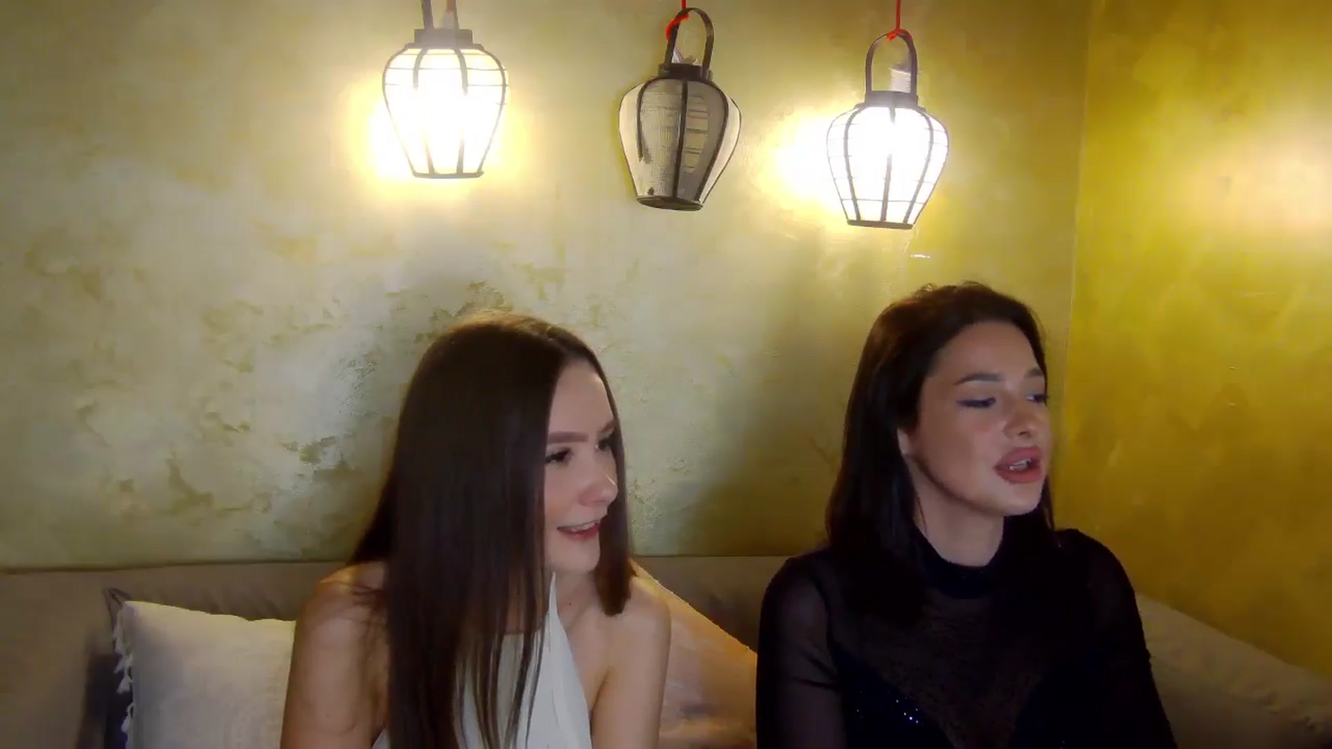Gallery image thumbnail from Radiance's myfreecams stream on, 05/02/2026, 16:45 image 7 of 20