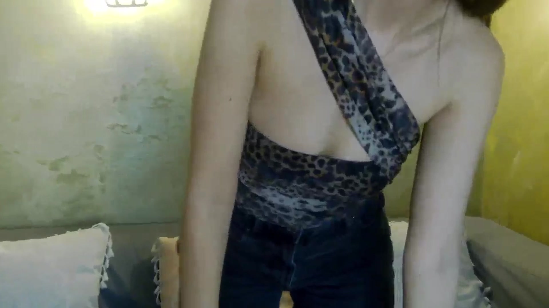 Gallery image thumbnail from Radiance's myfreecams stream on, 05/07/2026, 15:22 image 6 of 20
