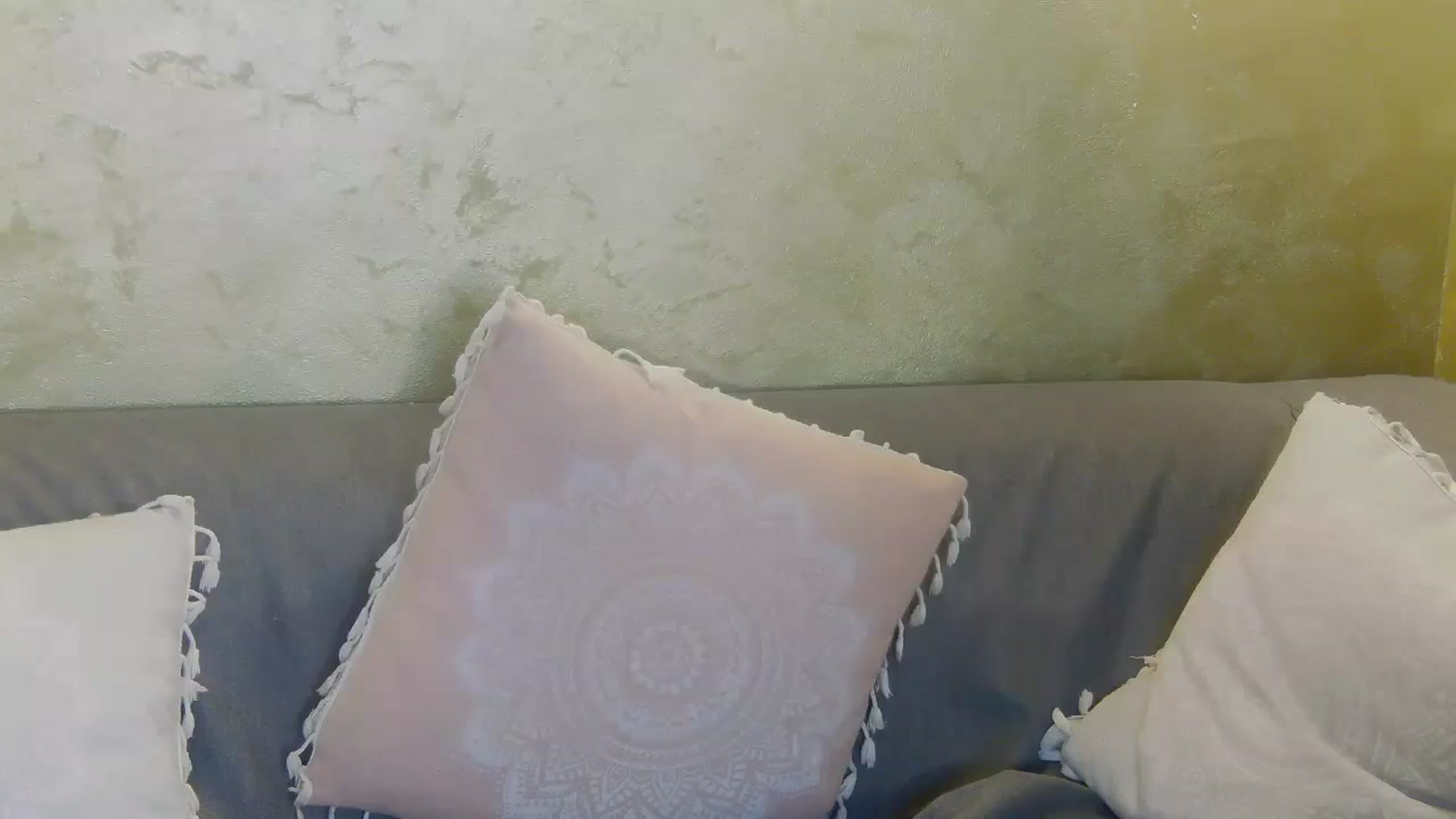 Gallery image thumbnail from Radiance's myfreecams stream on, 05/07/2026, 18:55 image 14 of 20